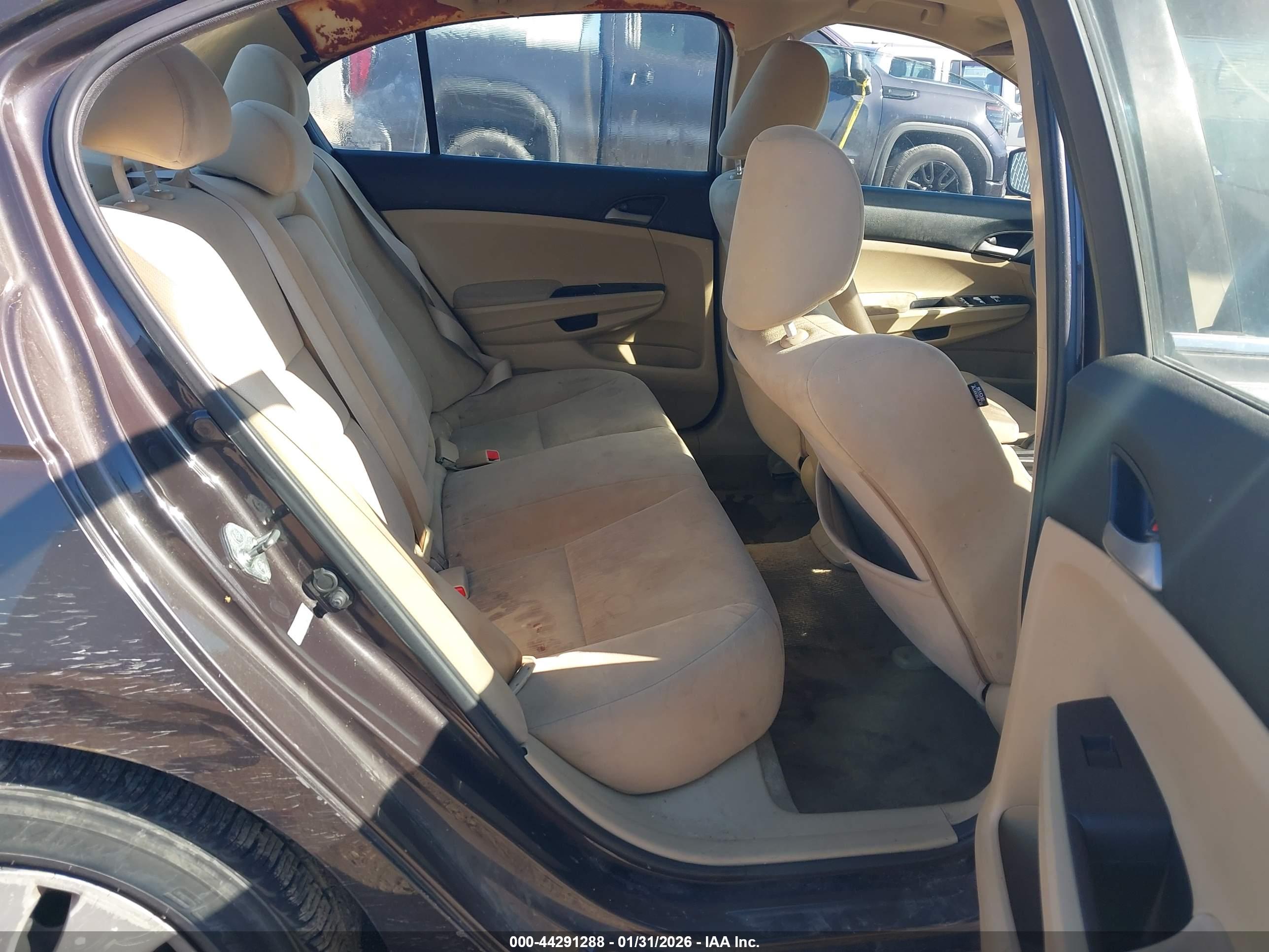 HONDA ACCORD image 8