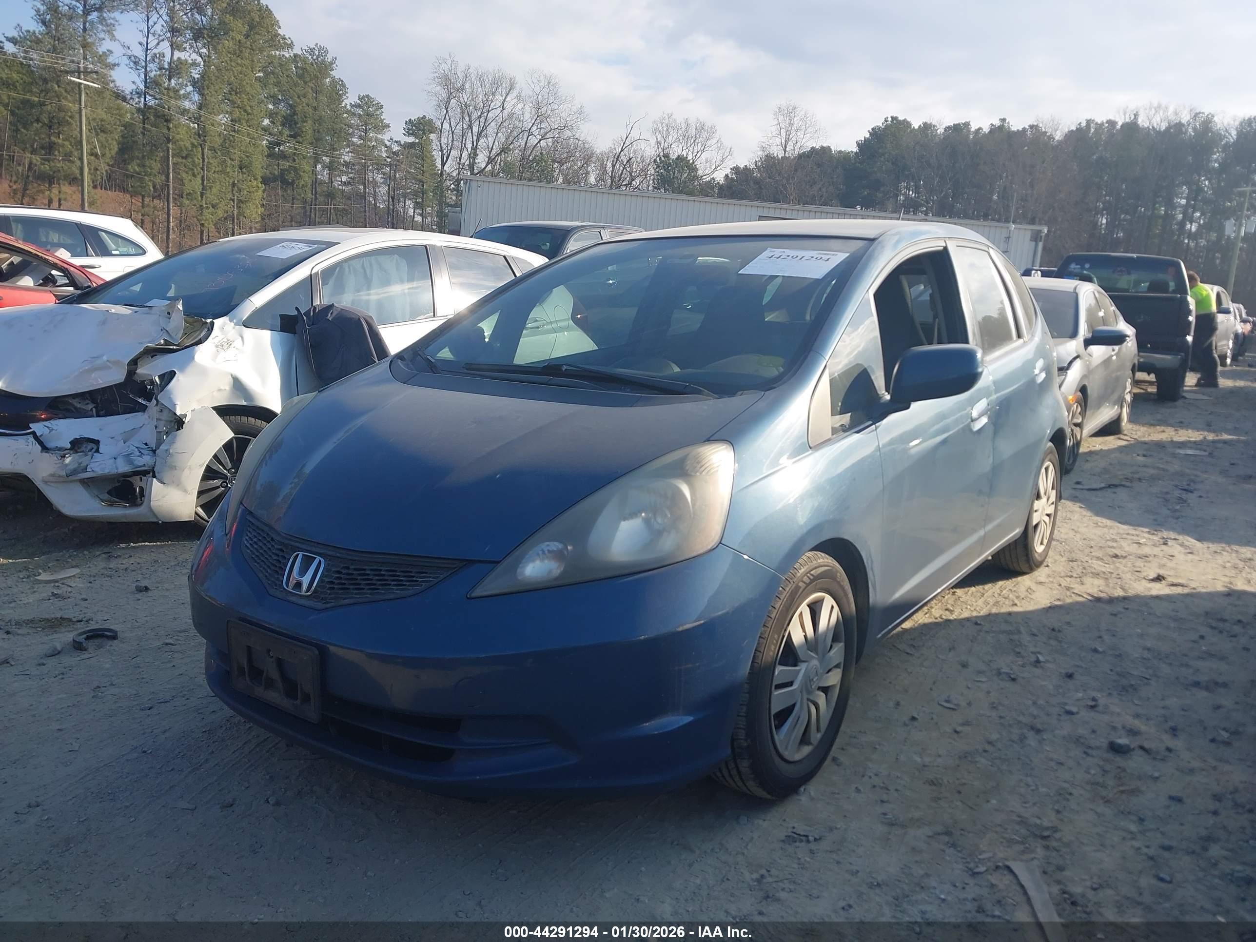 HONDA FIT image 2