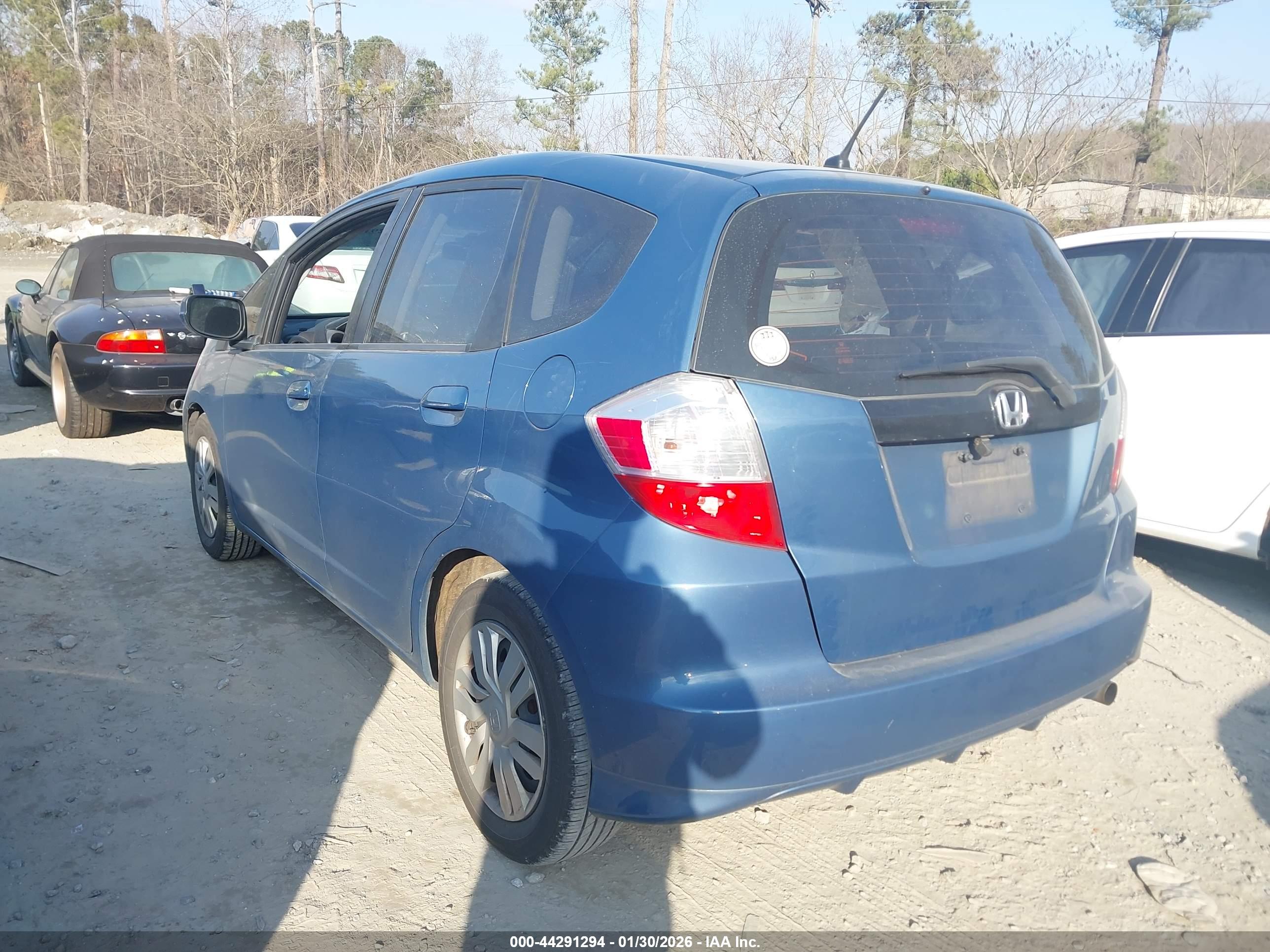HONDA FIT image 3