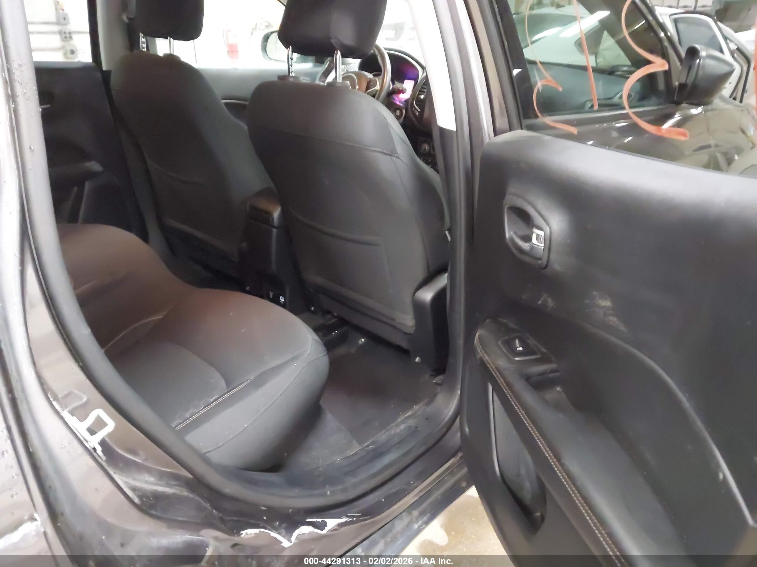 JEEP COMPASS image 8