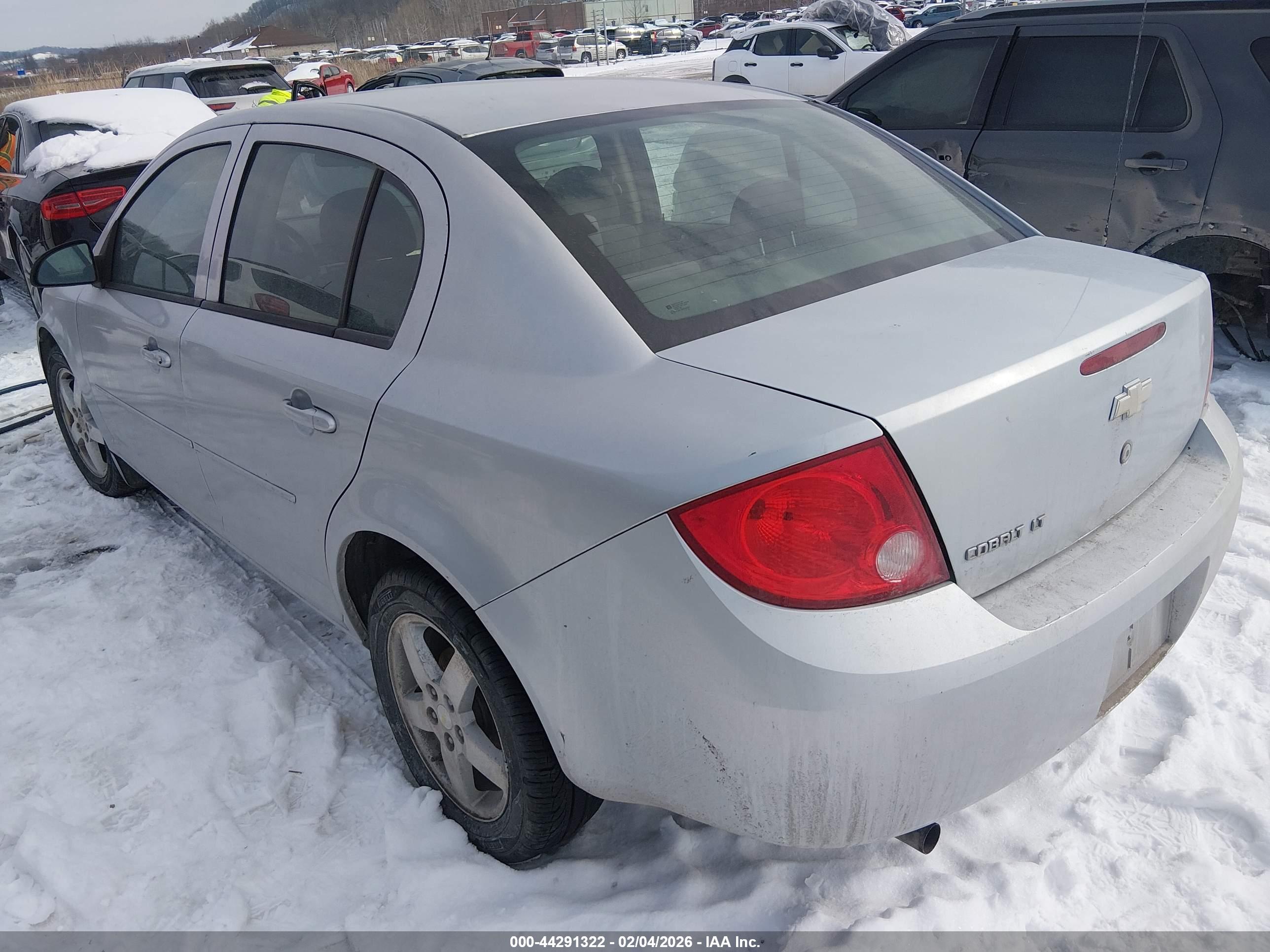 CHEVROLET COBALT image 3