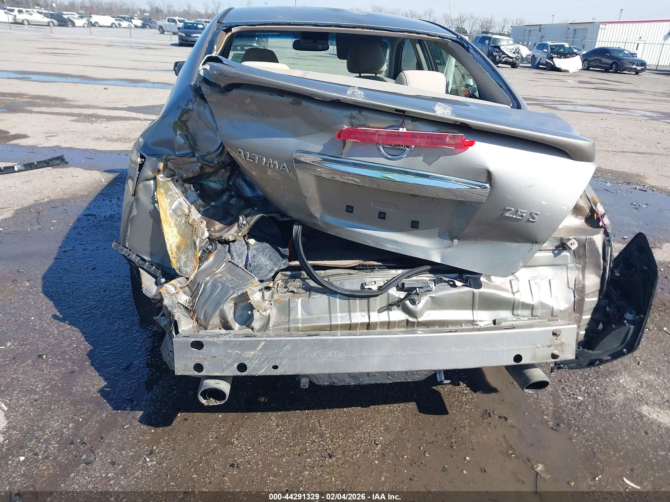 NISSAN ALTIMA image 6