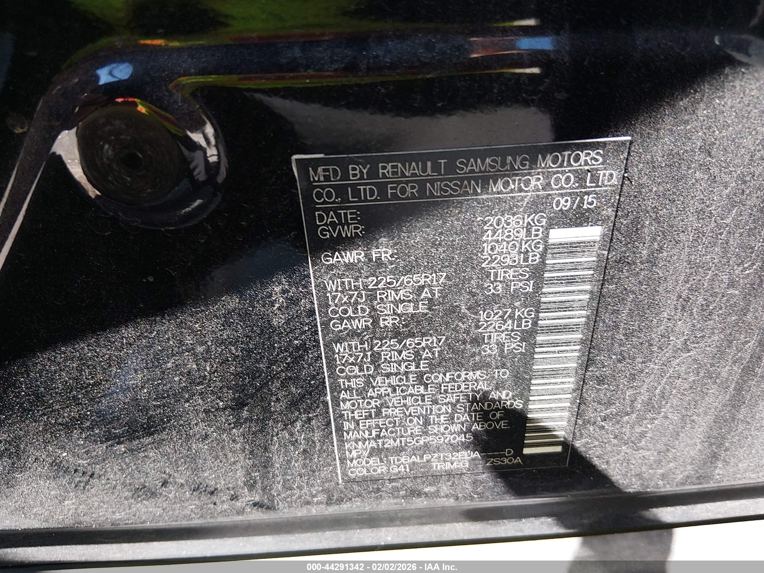 NISSAN ROGUE image 9