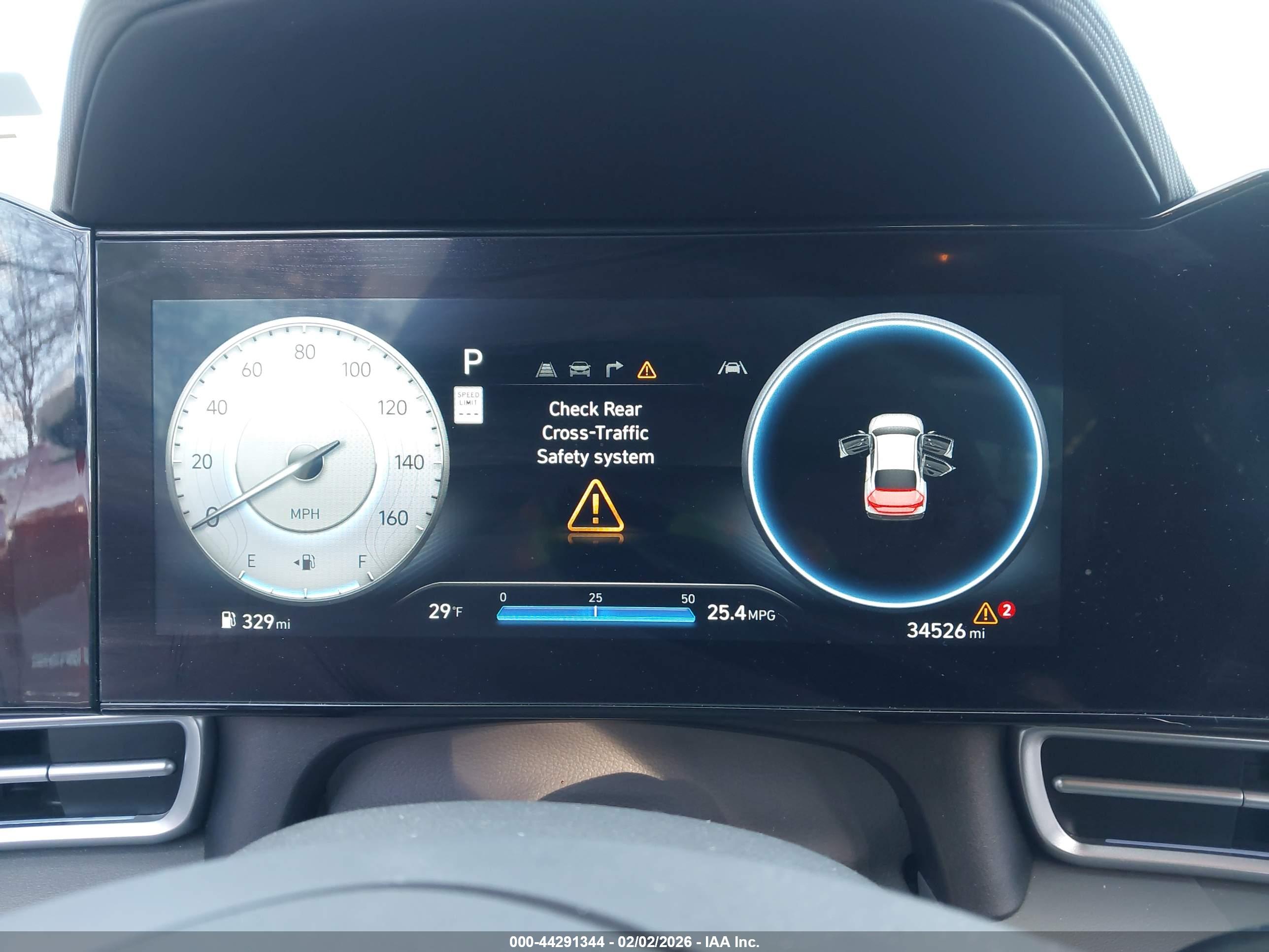 HYUNDAI ELANTRA image 7
