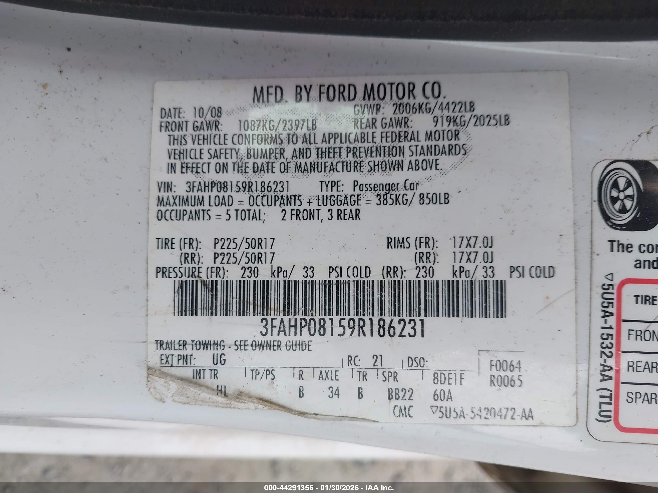 FORD FUSION image 9