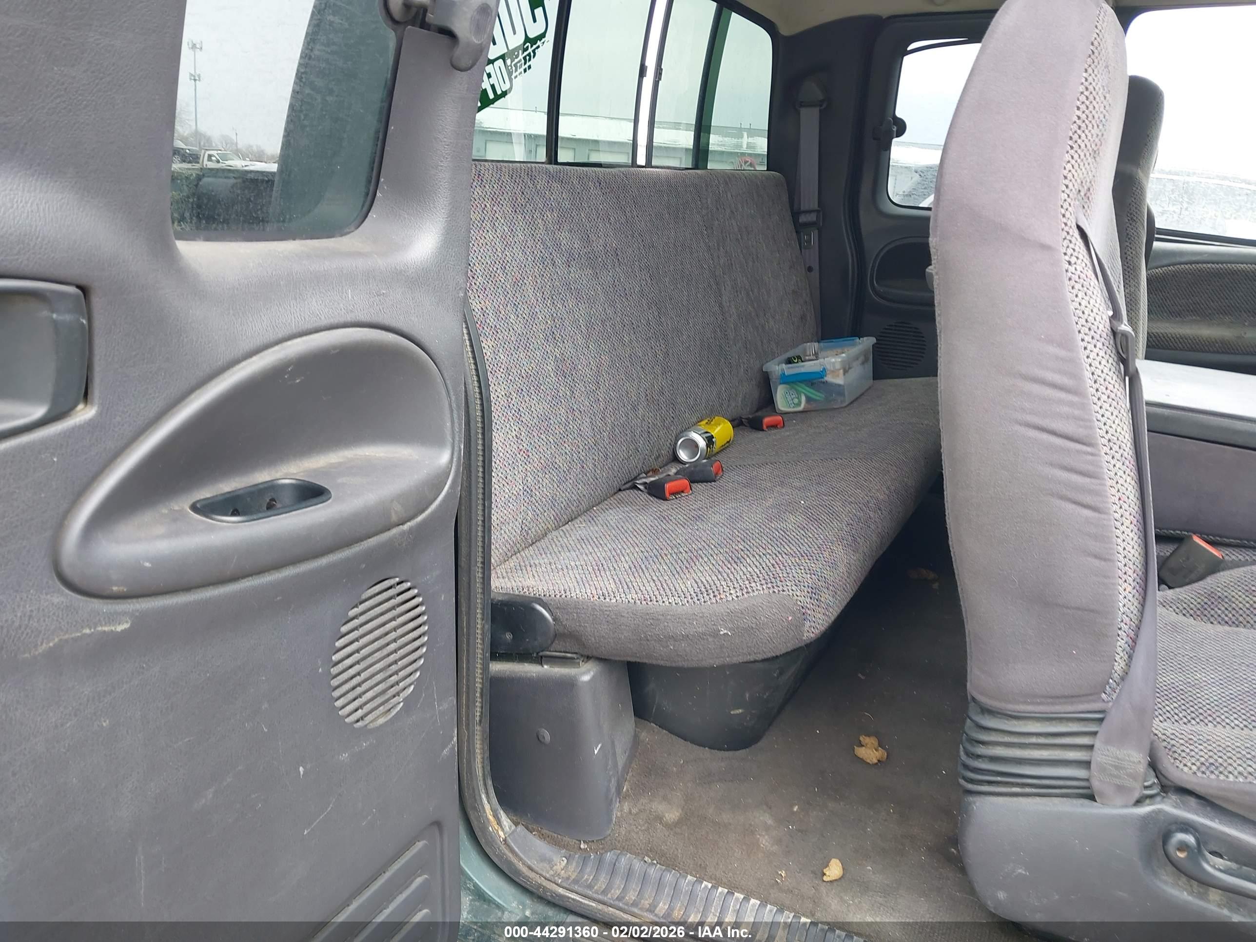 DODGE RAM image 8