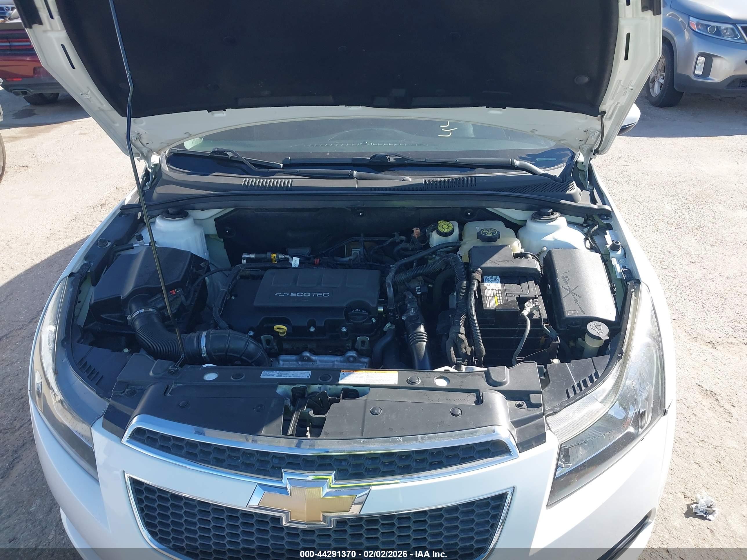 CHEVROLET CRUZE image 10