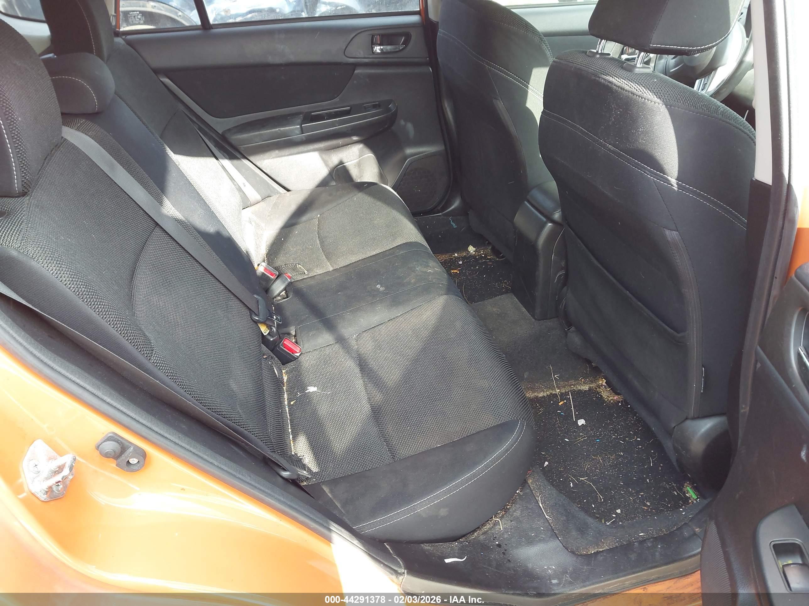 SUBARU XV image 8