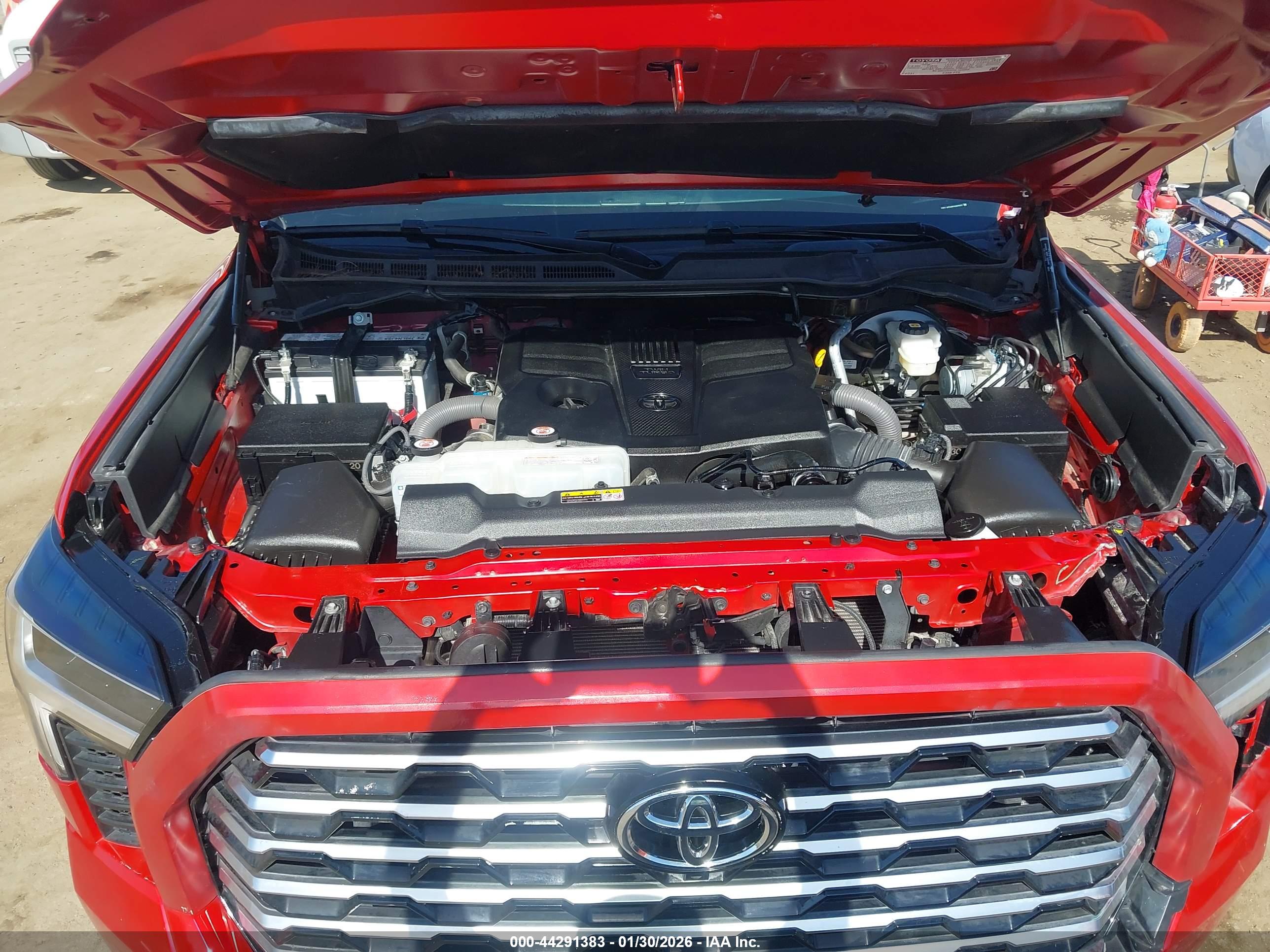 TOYOTA TUNDRA image 10
