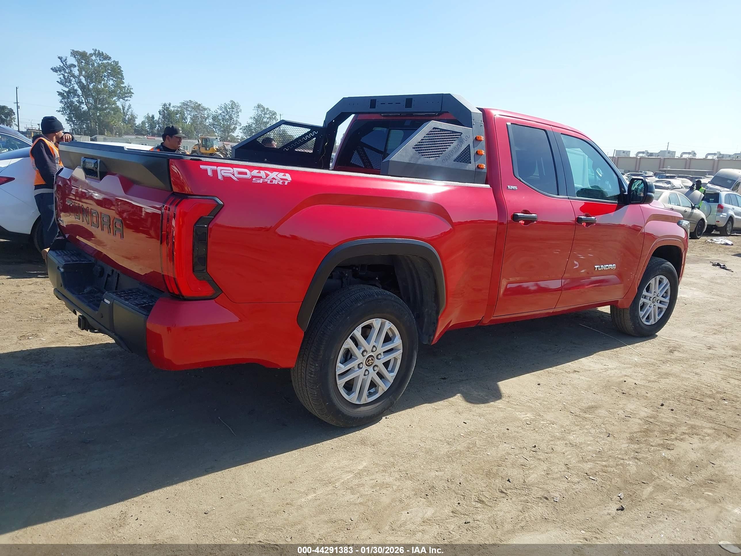 TOYOTA TUNDRA image 4