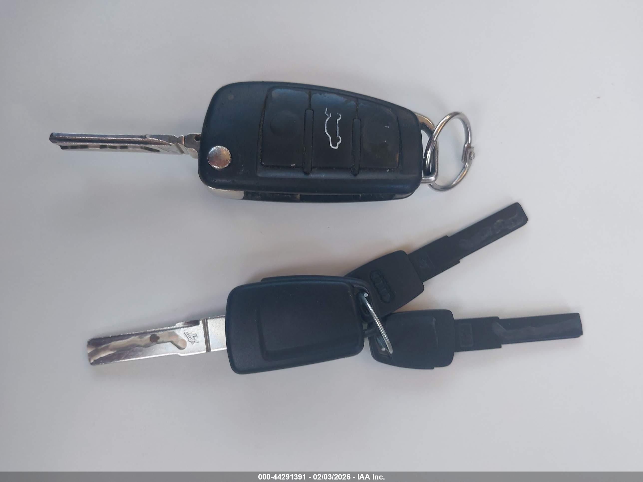 AUDI A6 image 11