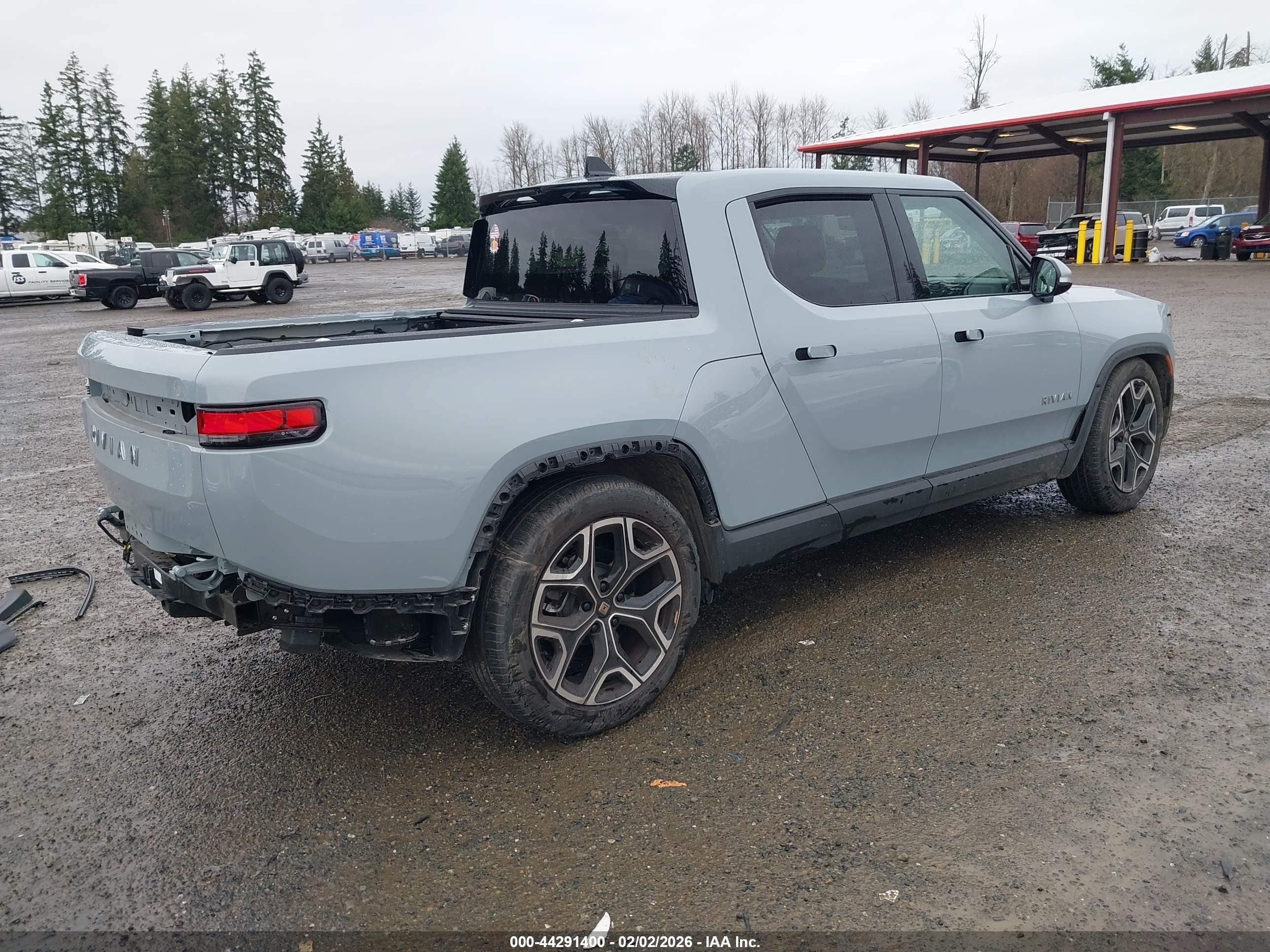 RIVIAN R1T image 4