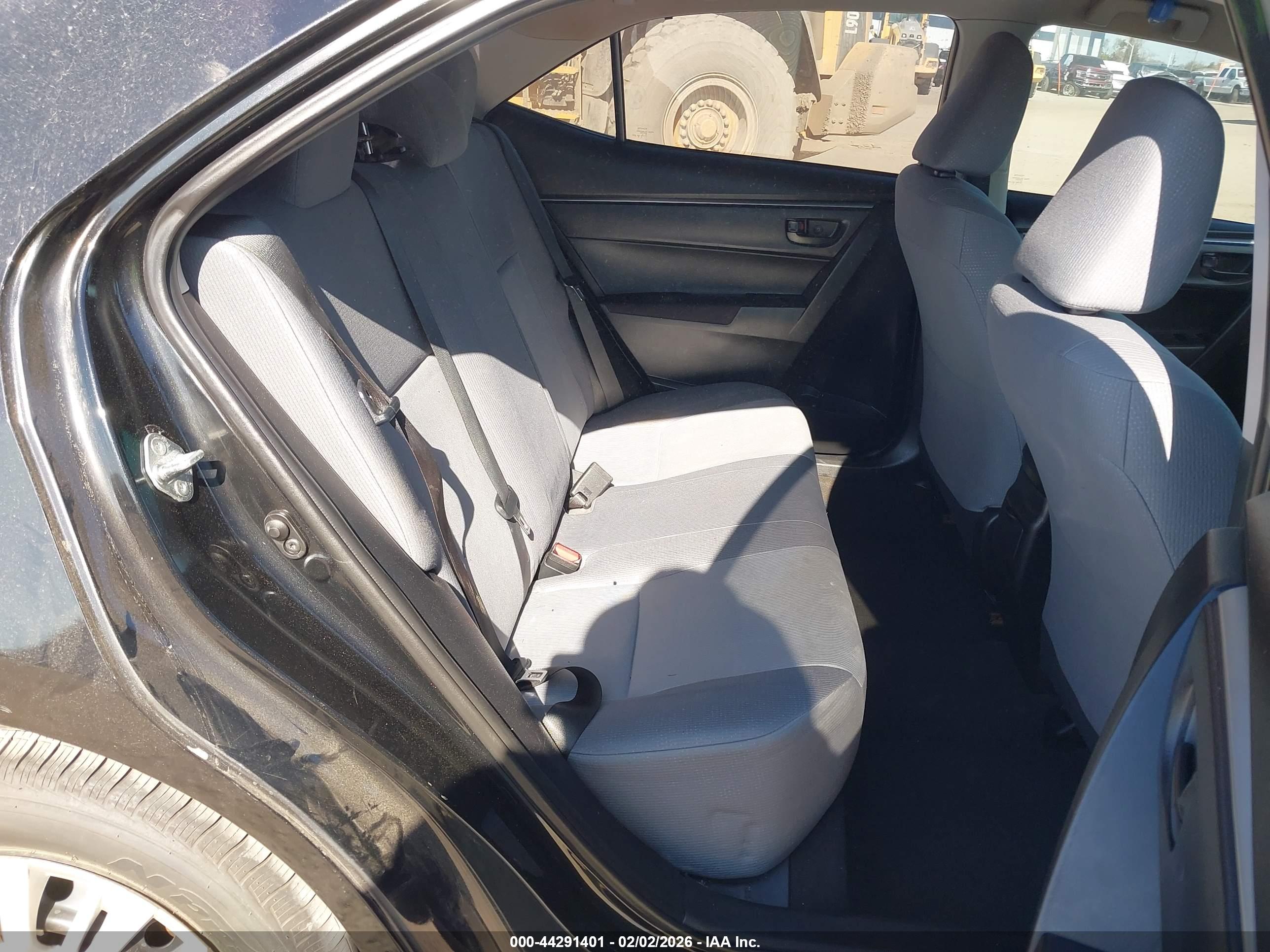 TOYOTA COROLLA image 8