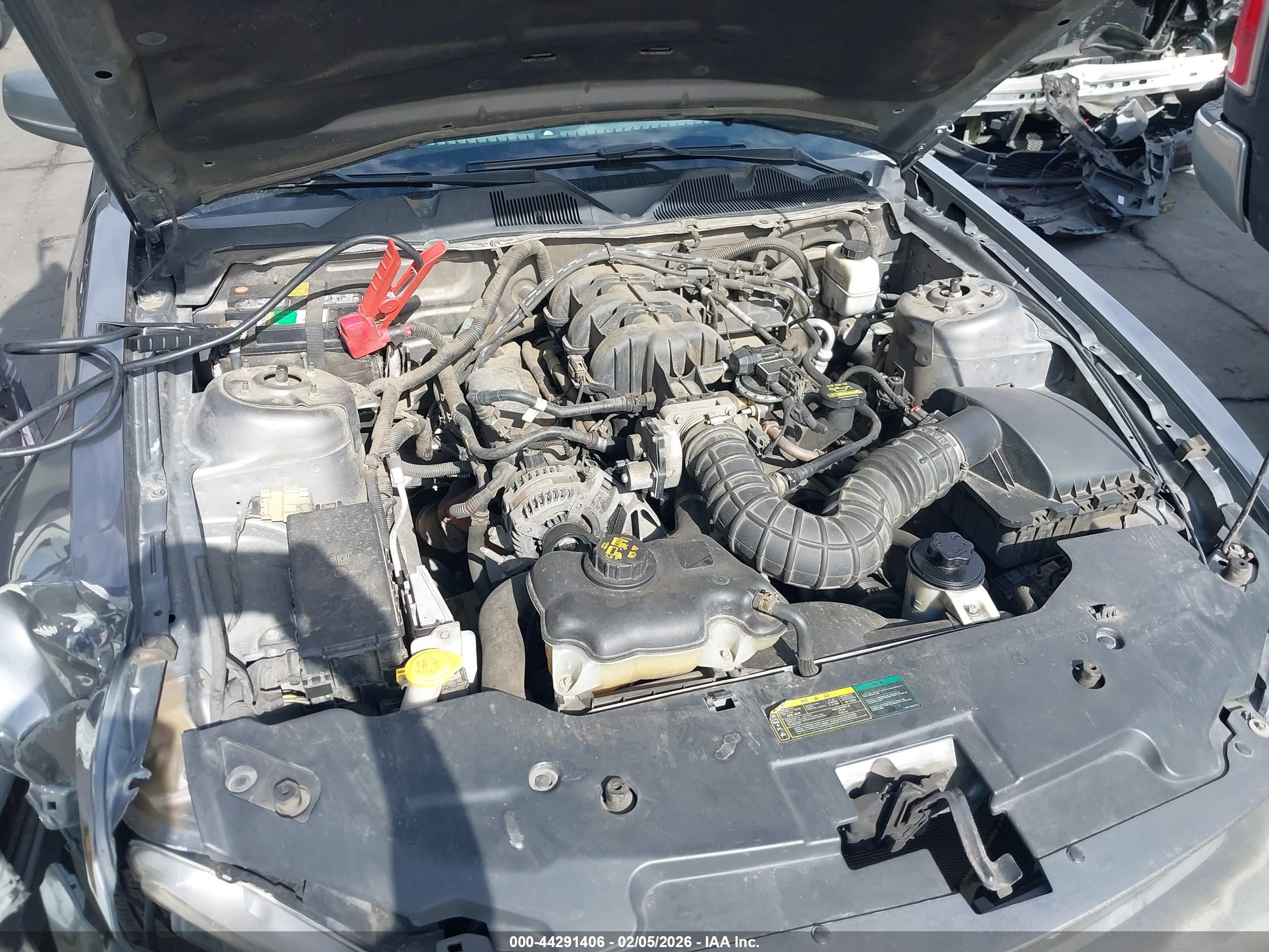FORD MUSTANG image 10