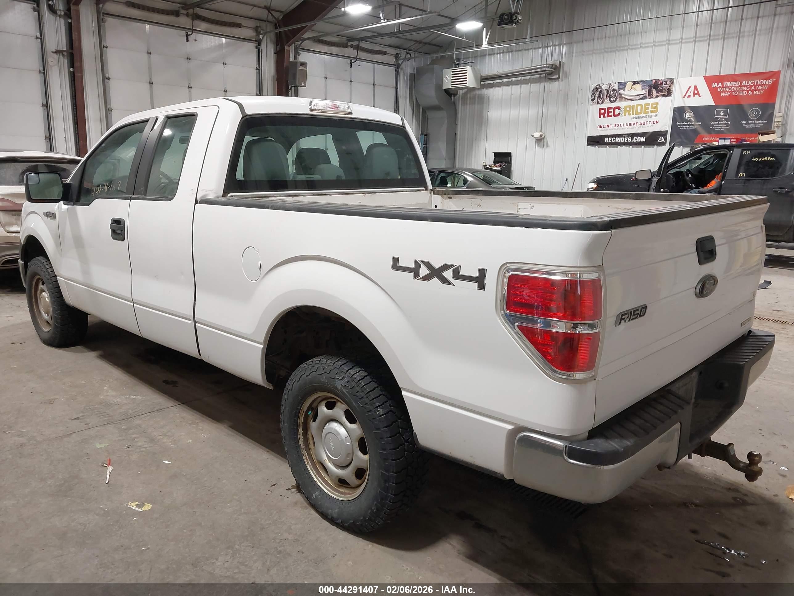 FORD F-150 image 3