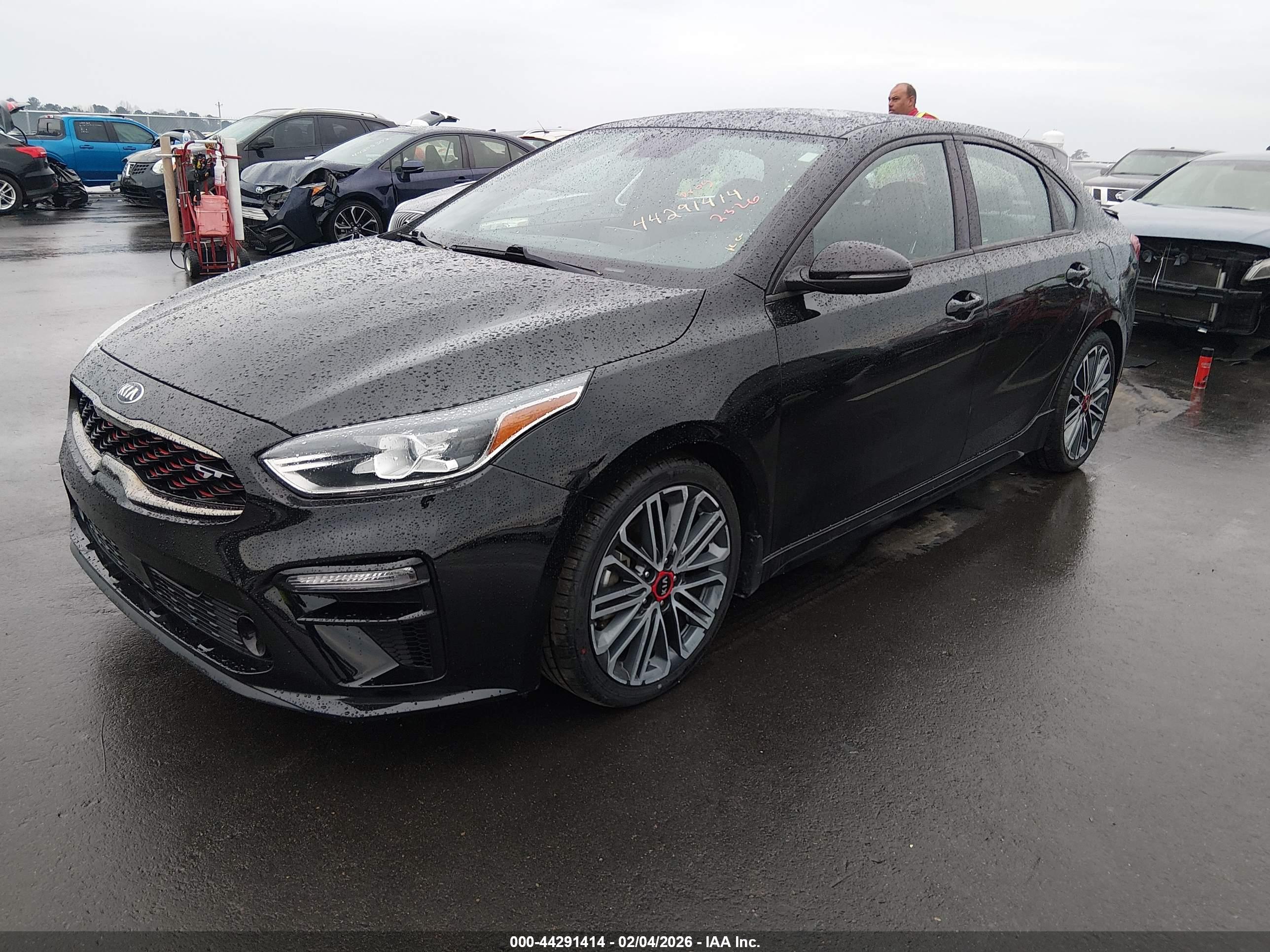 KIA FORTE image 2