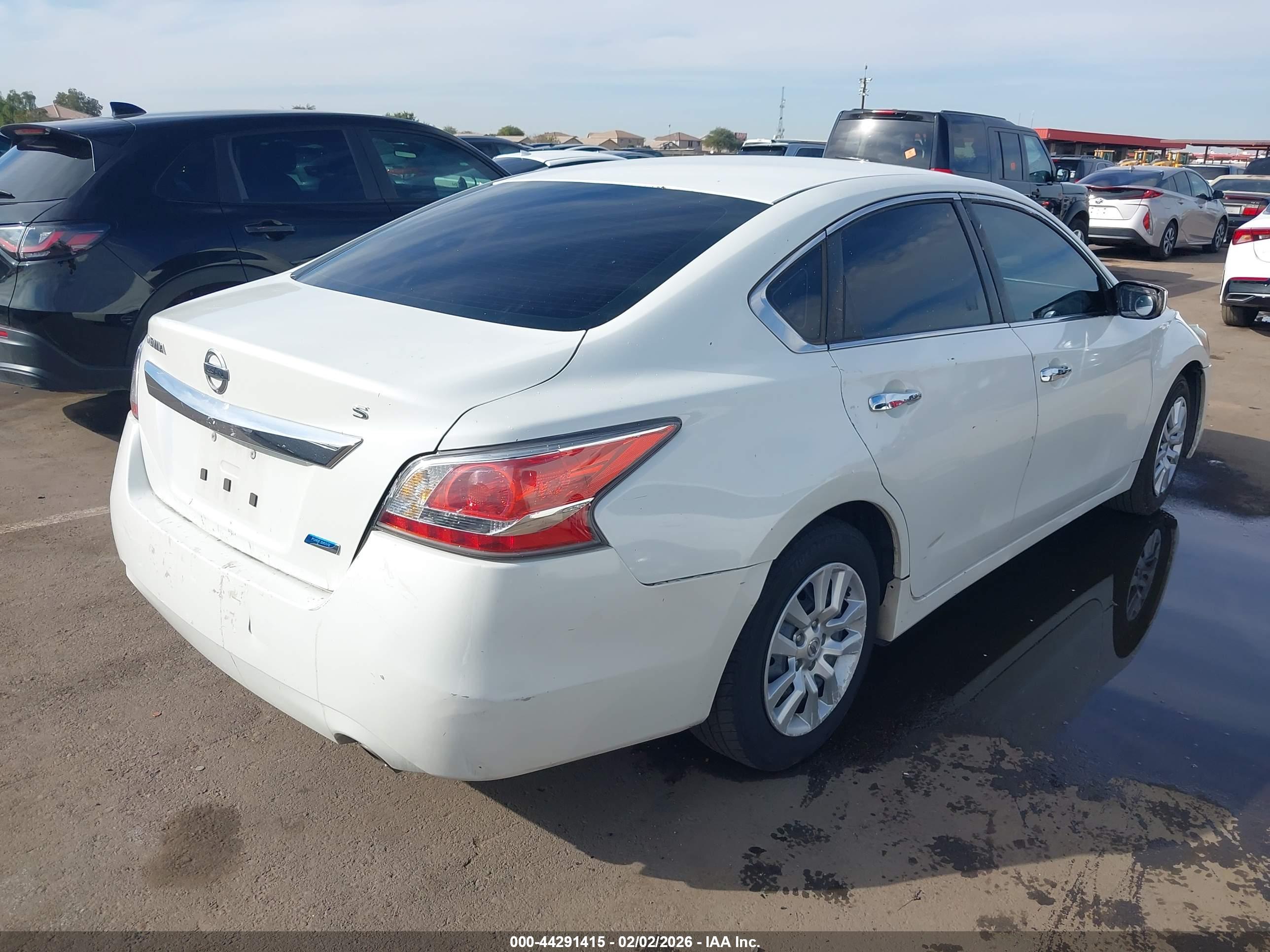 NISSAN ALTIMA image 4