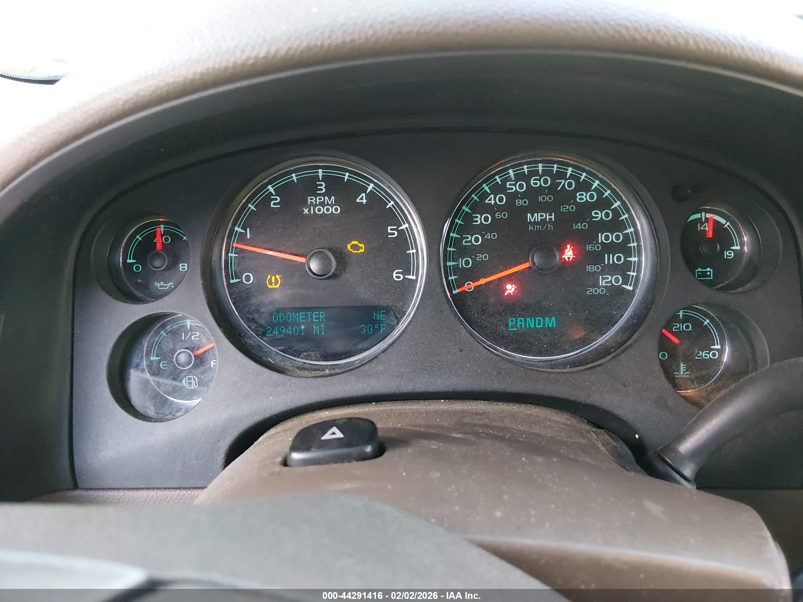 GMC YUKON image 7