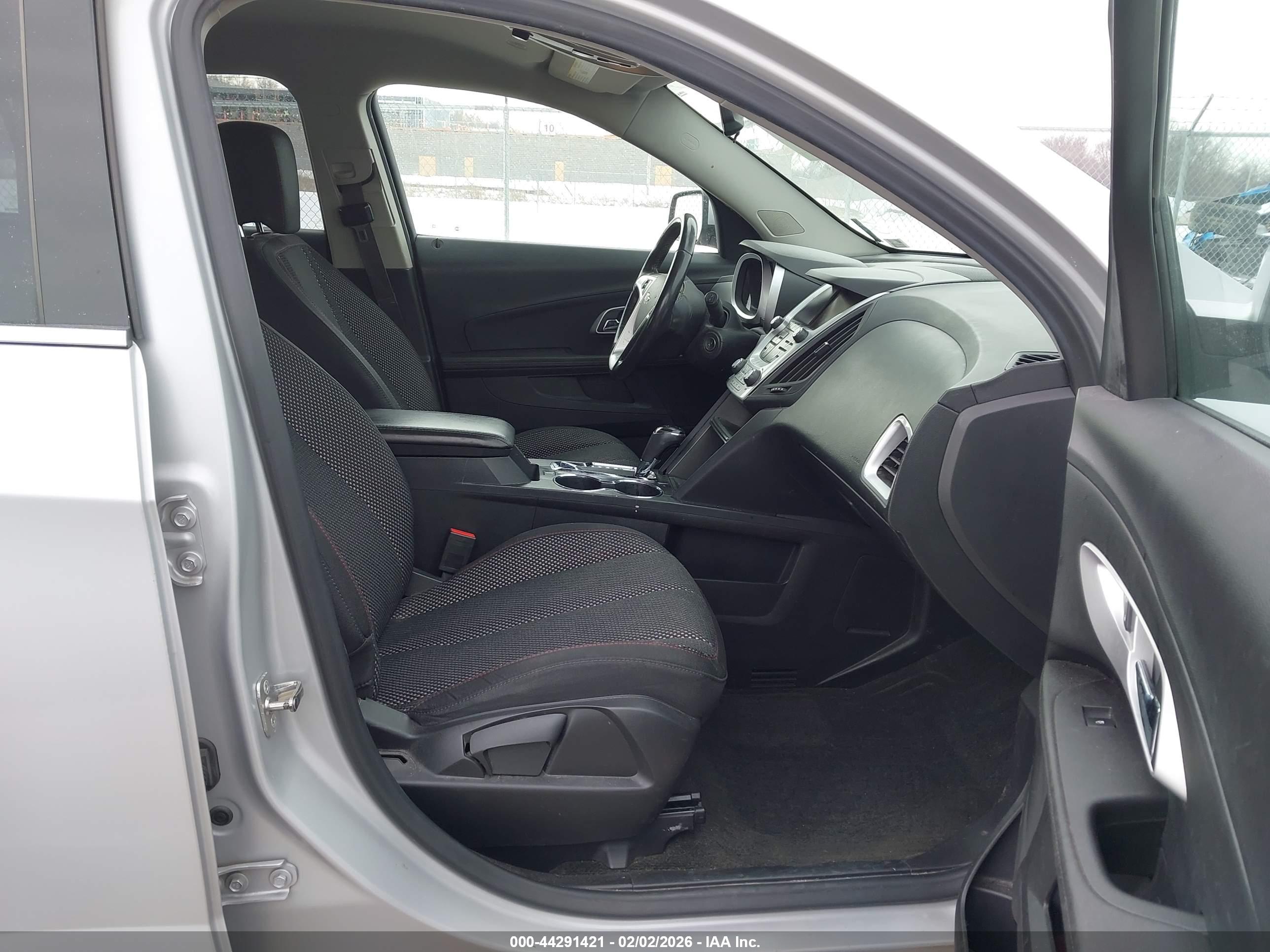 CHEVROLET EQUINOX image 5