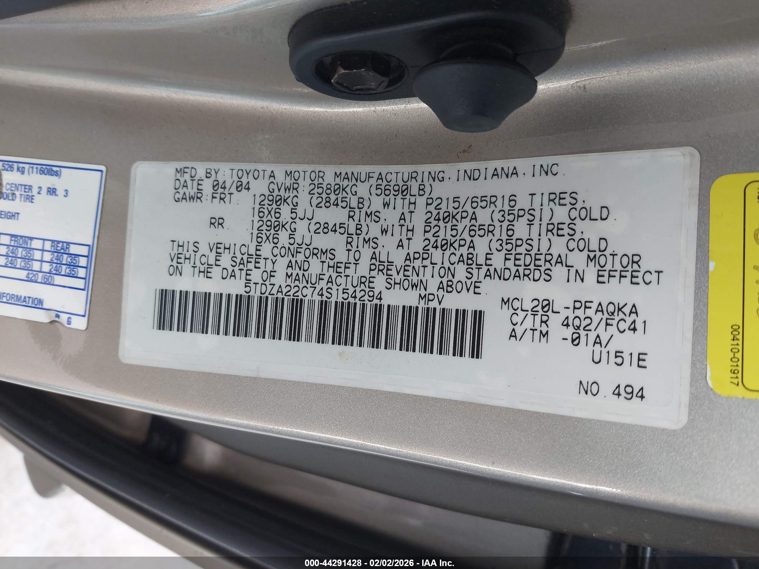 TOYOTA SIENNA image 9