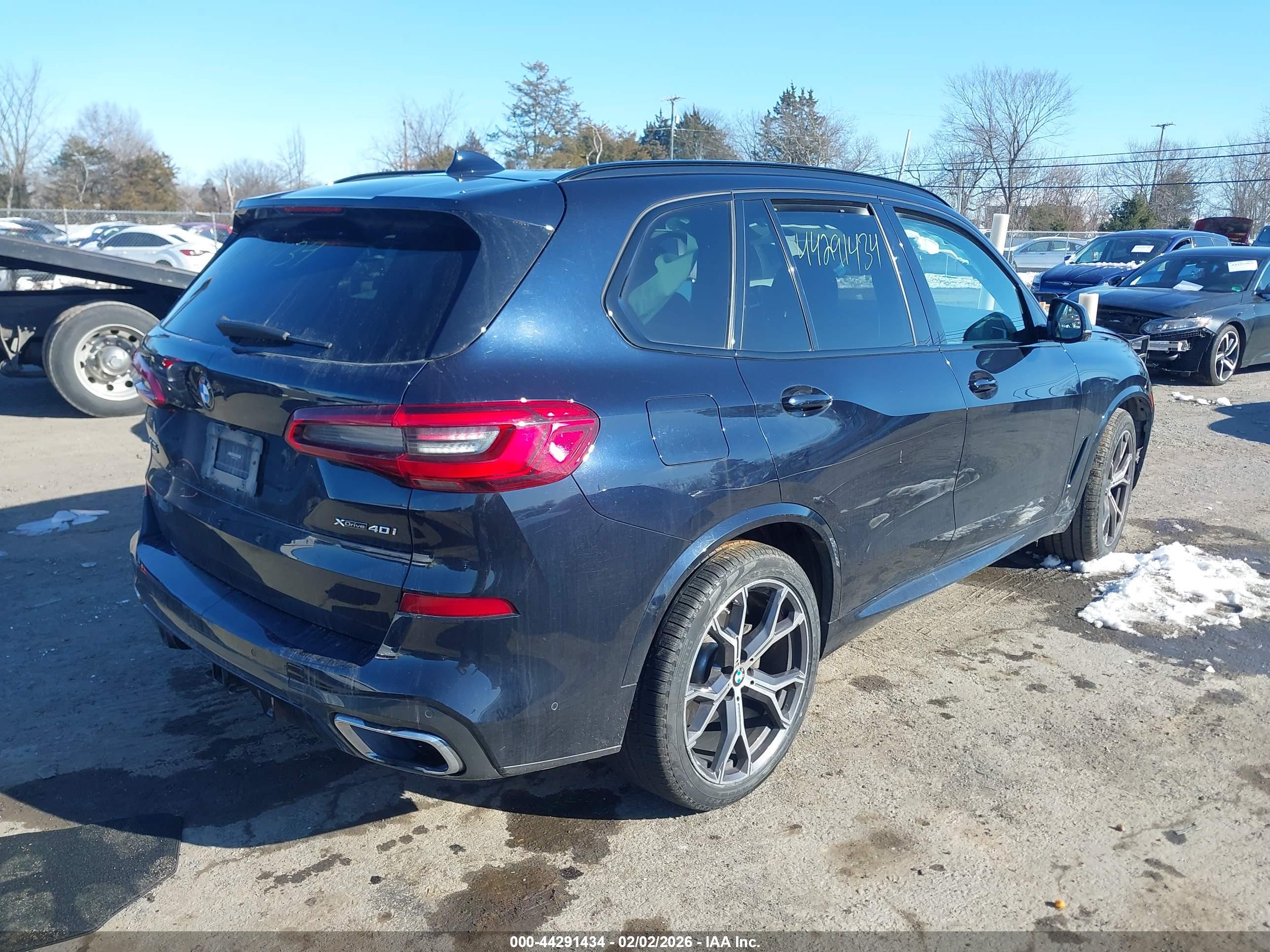 BMW X5 image 4