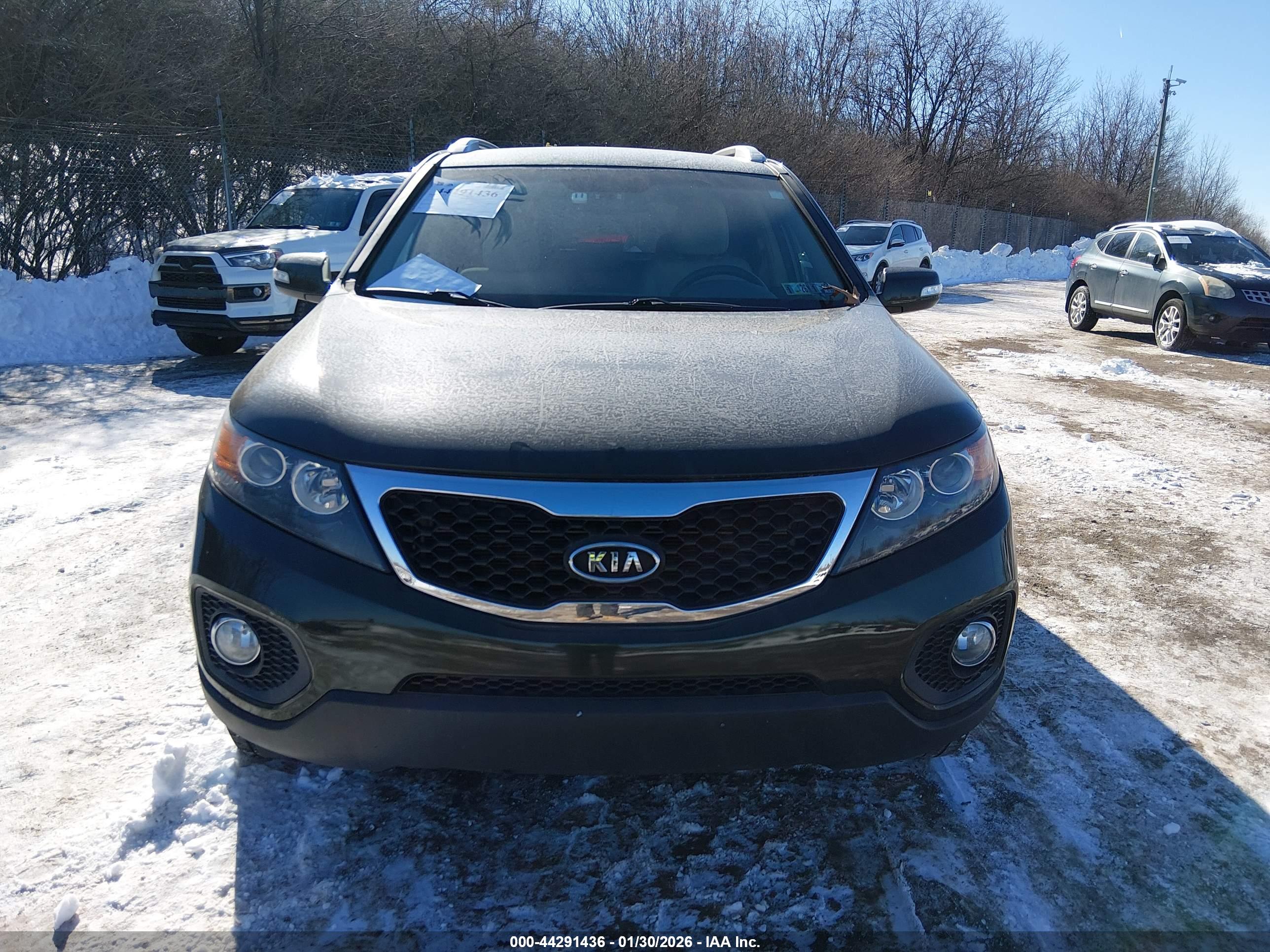 KIA SORENTO image 6