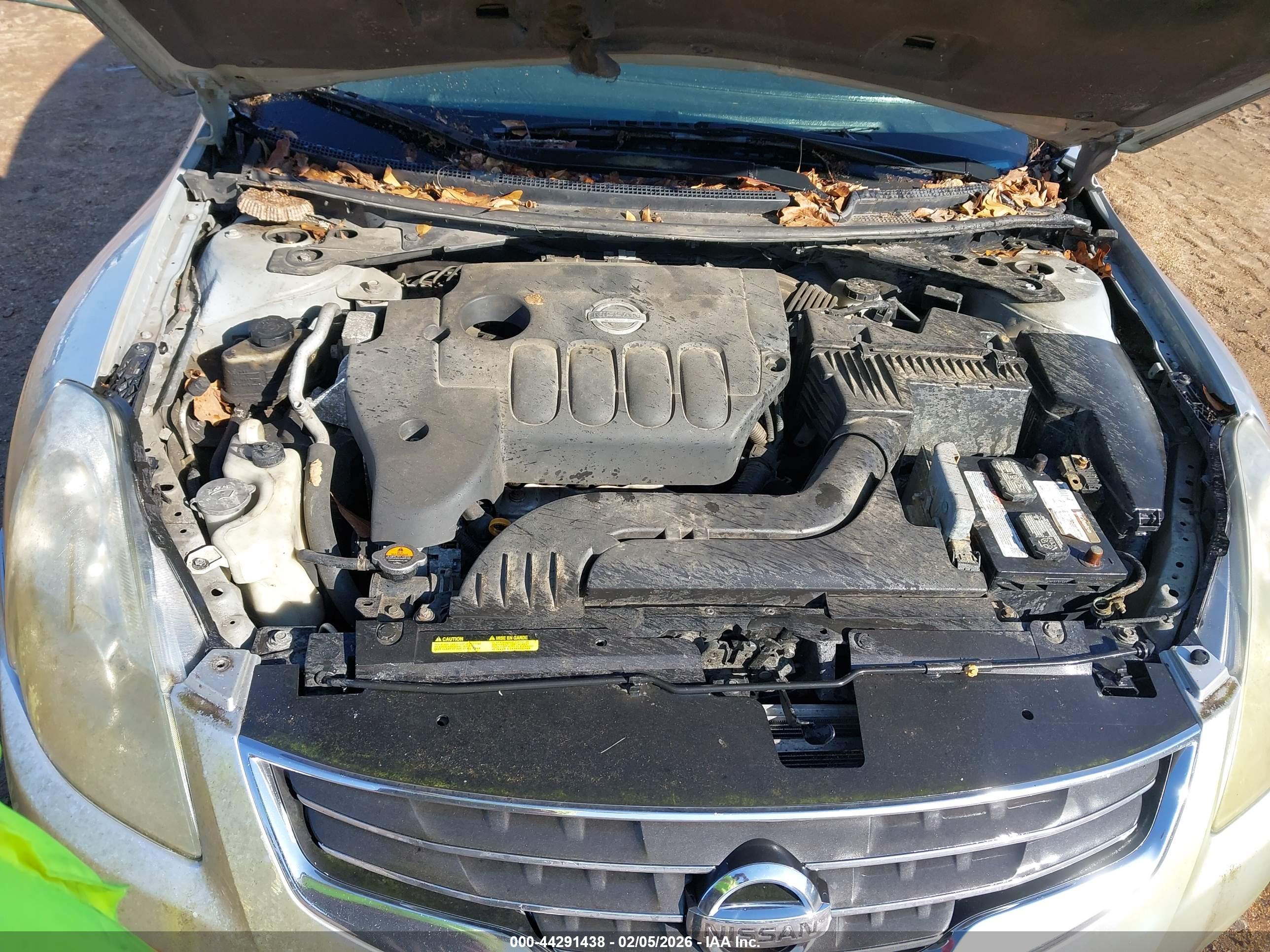 NISSAN ALTIMA image 10