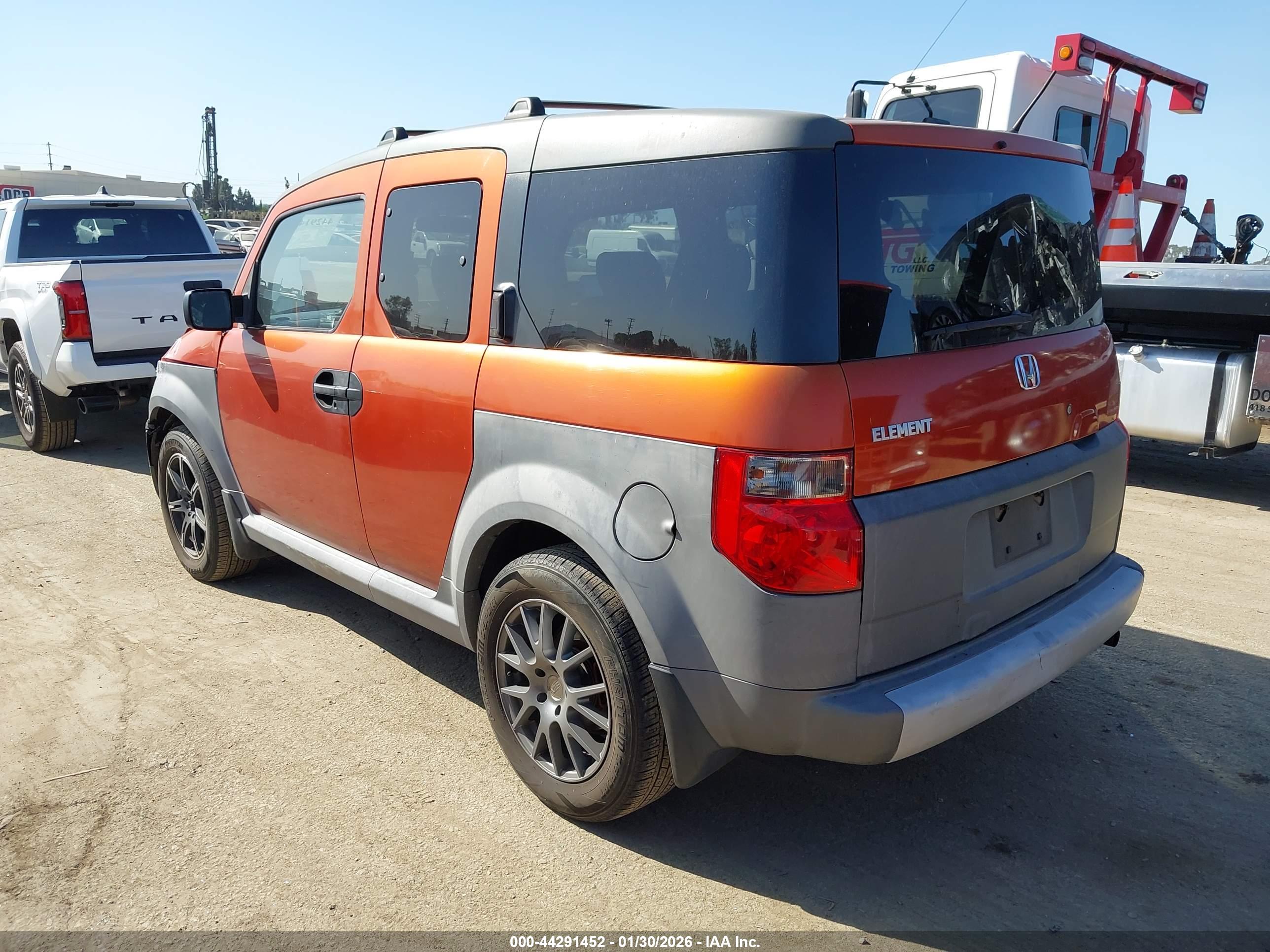 HONDA ELEMENT image 3