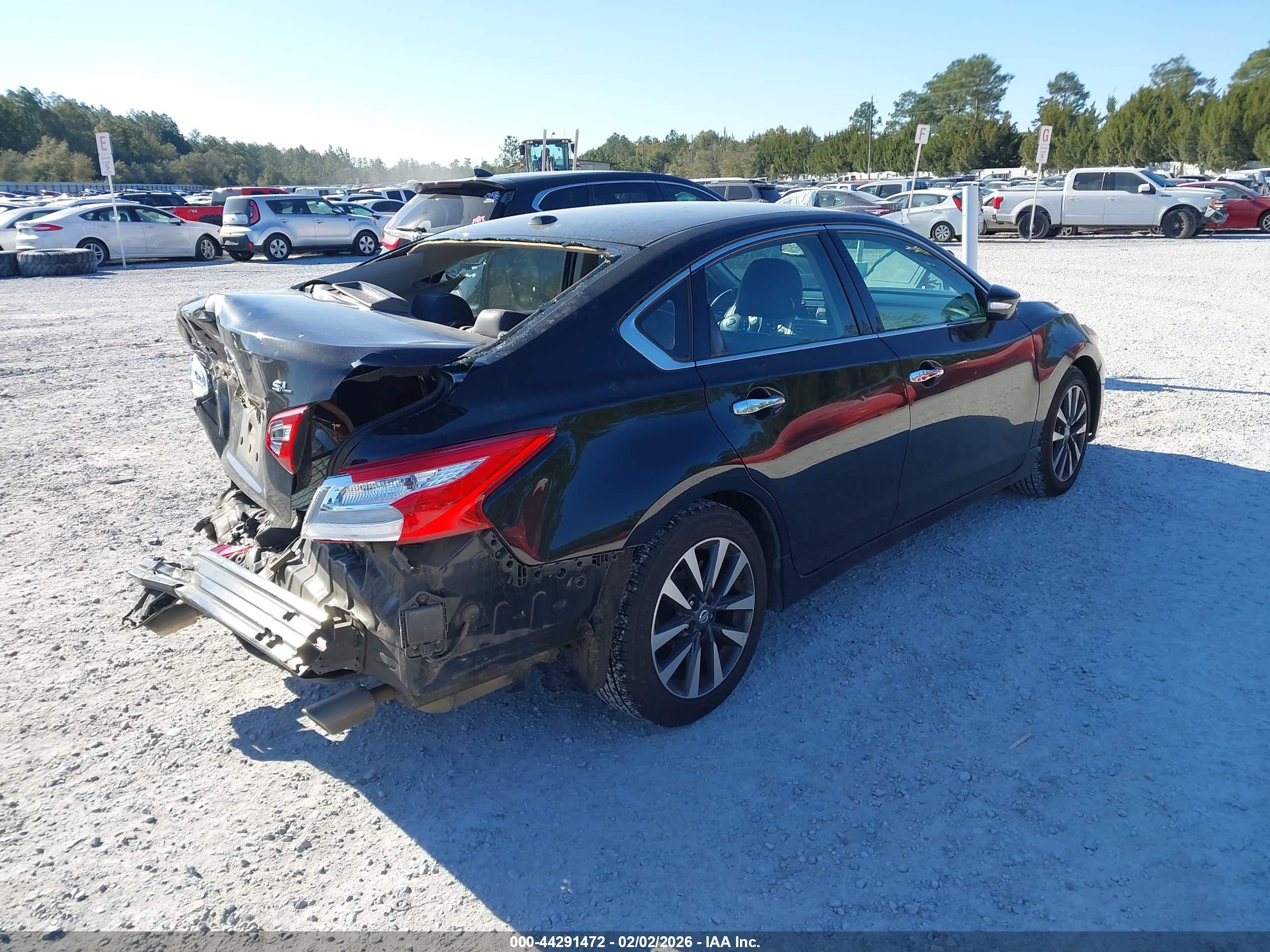 NISSAN ALTIMA image 4