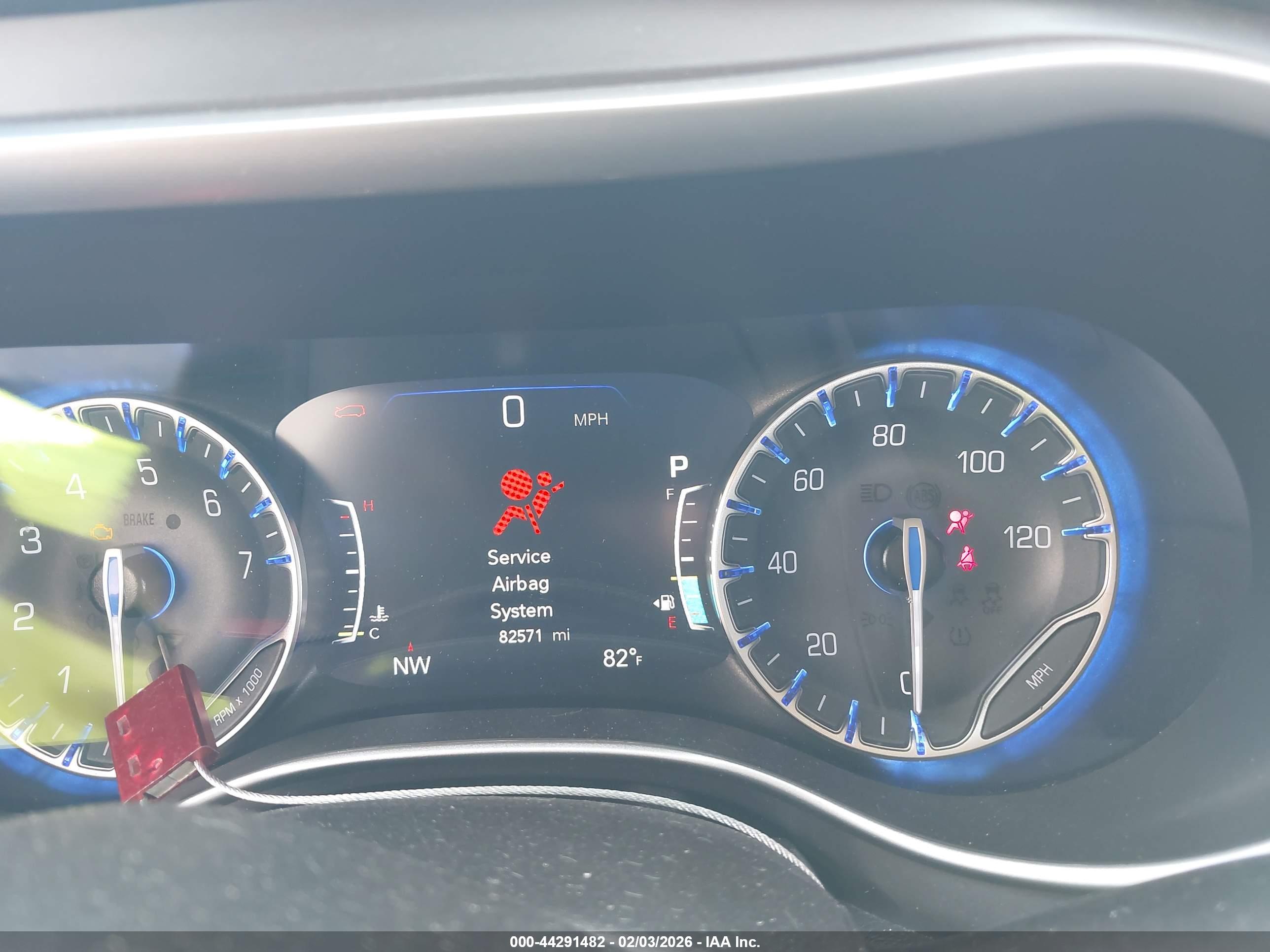 CHRYSLER PACIFICA image 7