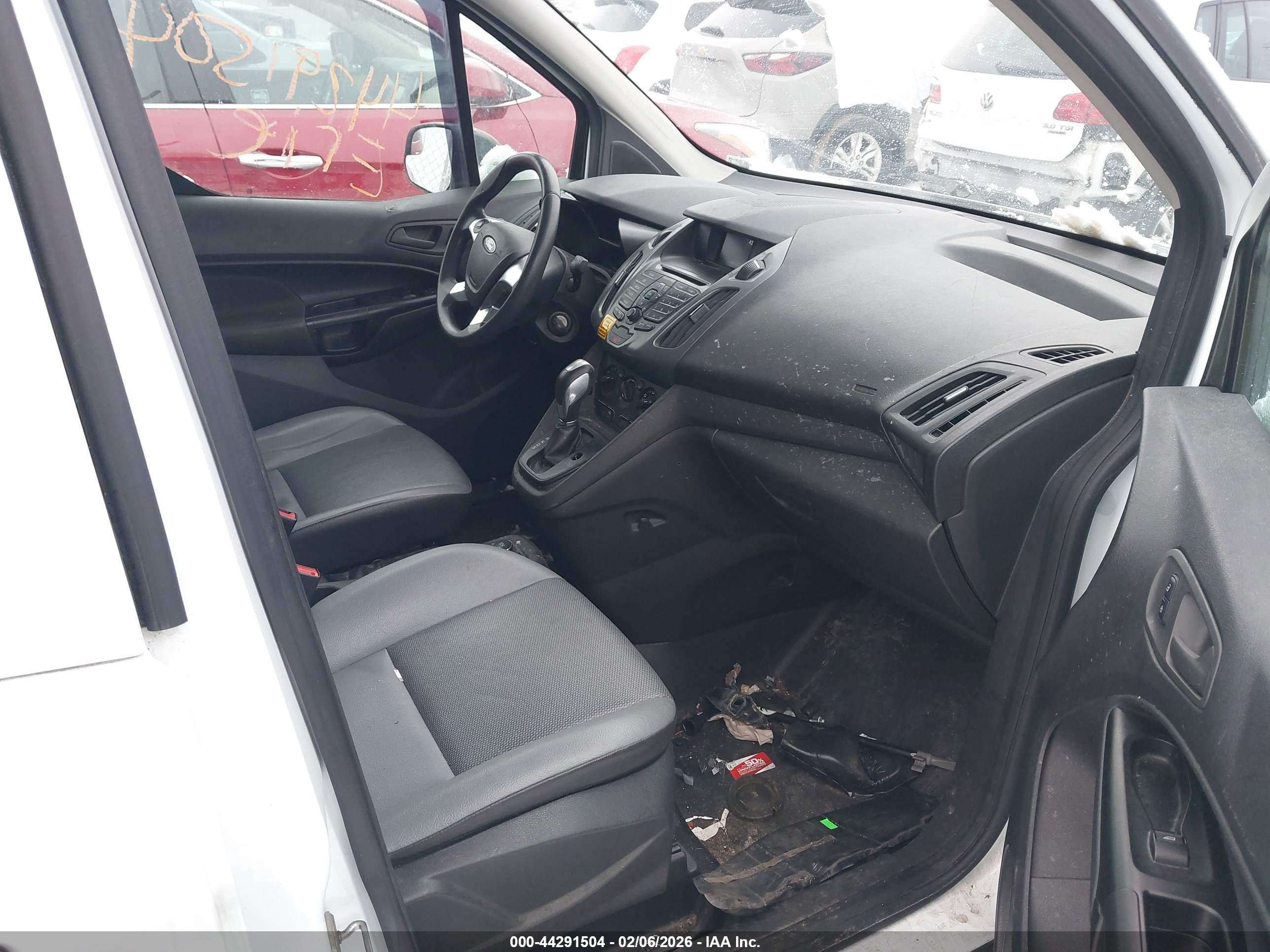 FORD TRANSIT image 5