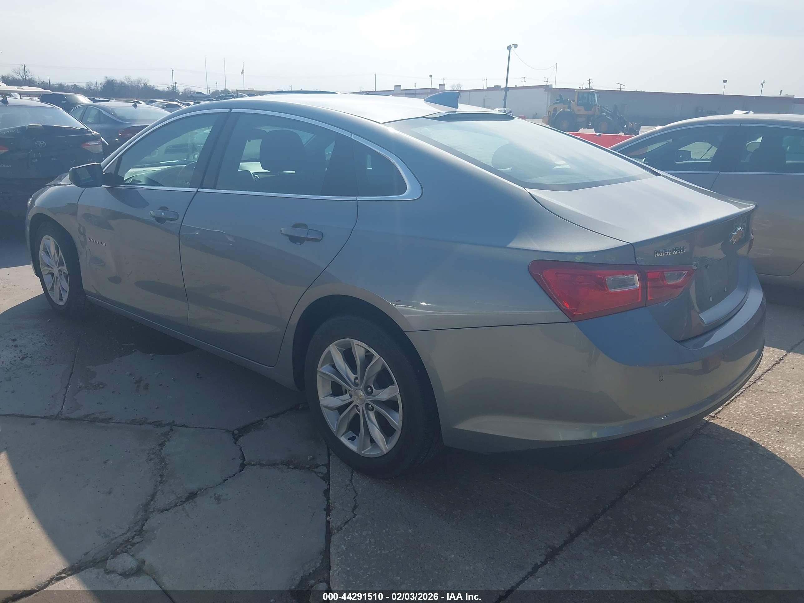 CHEVROLET MALIBU image 3