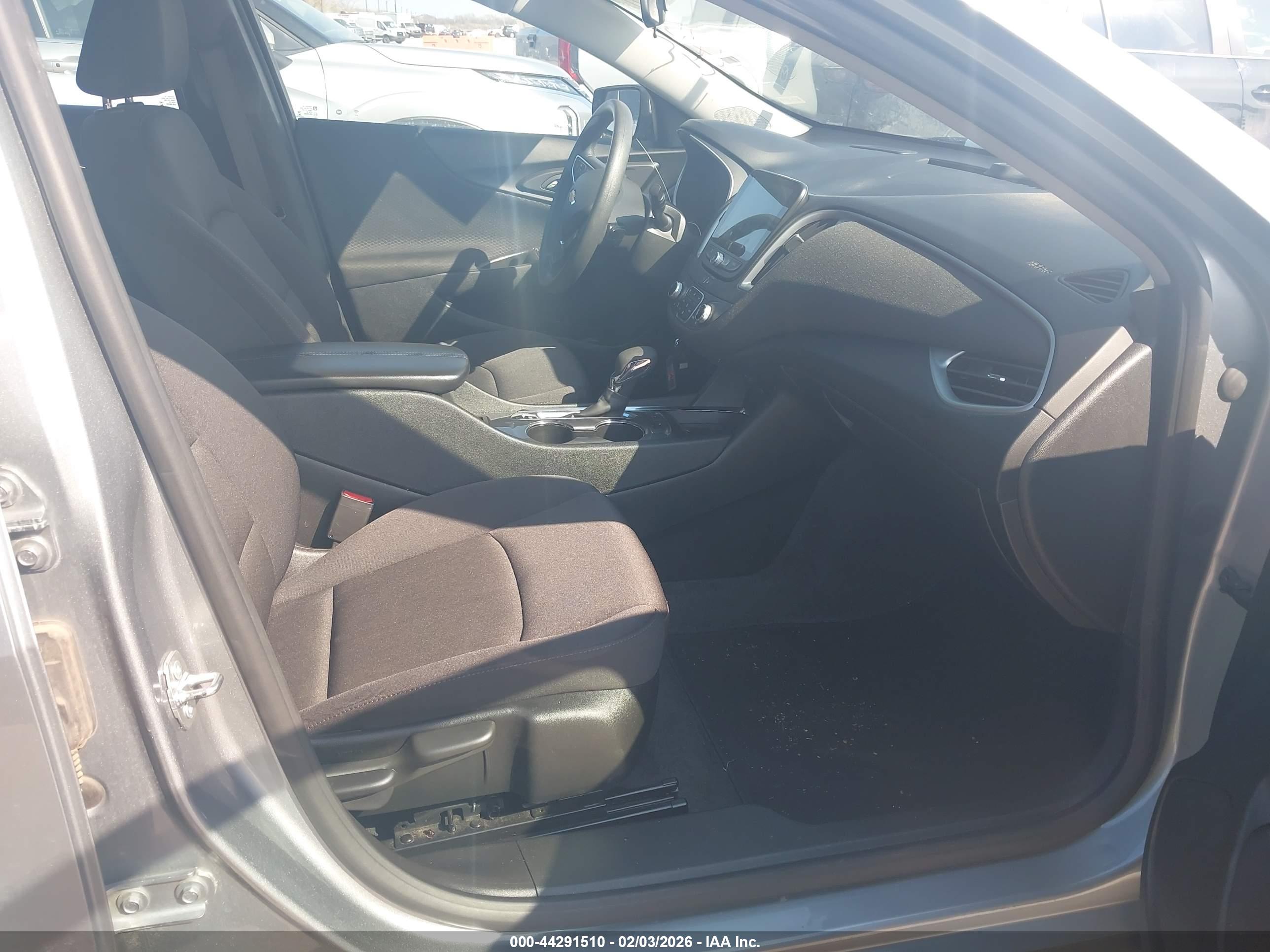 CHEVROLET MALIBU image 5