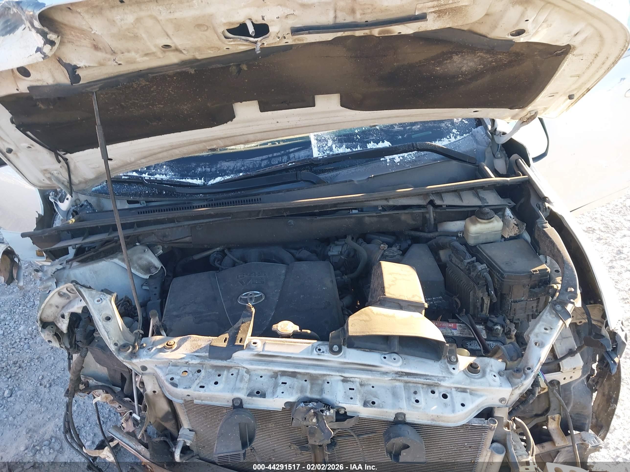 TOYOTA HIGHLANDER image 10