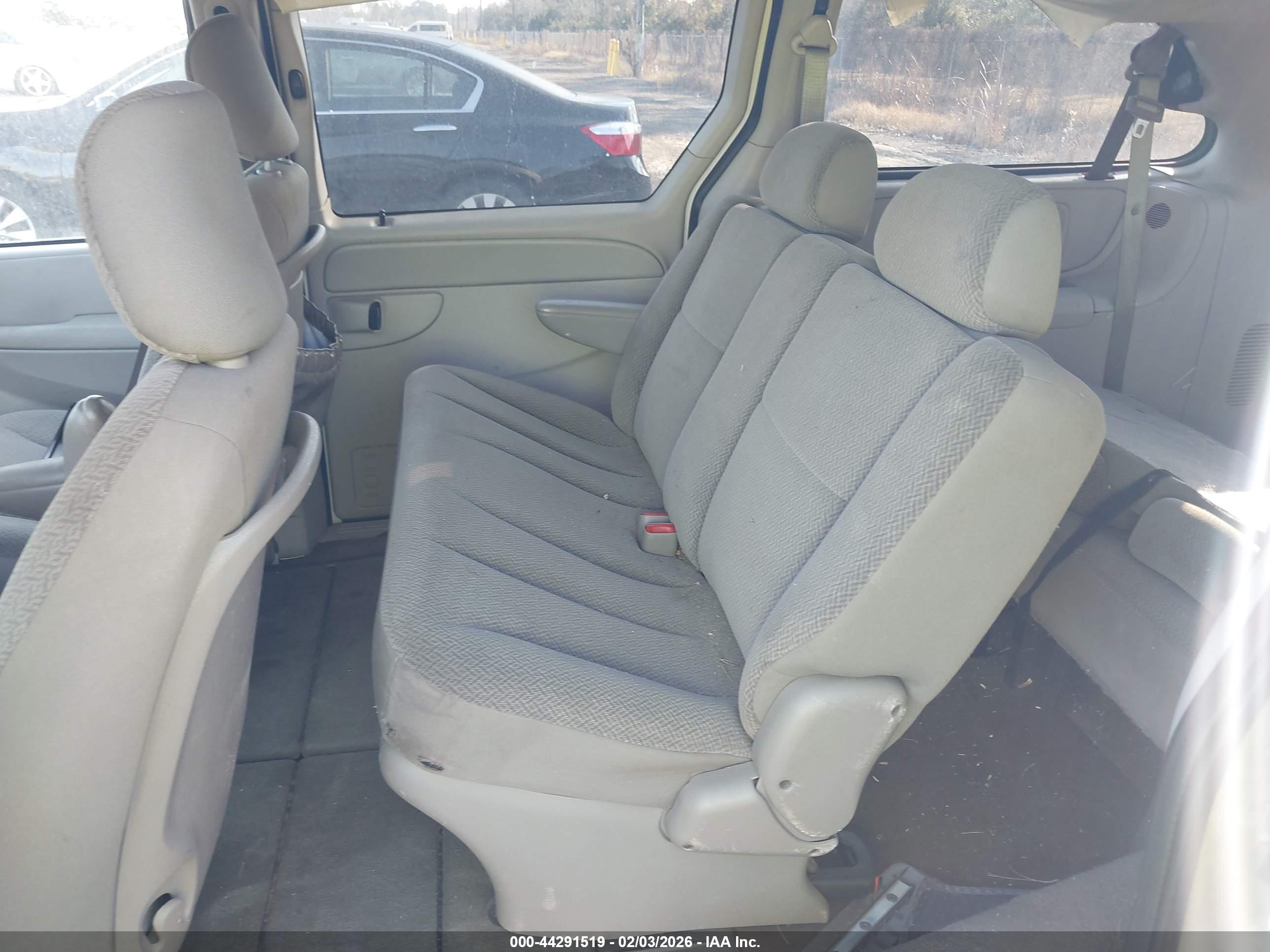 DODGE GRAND image 8