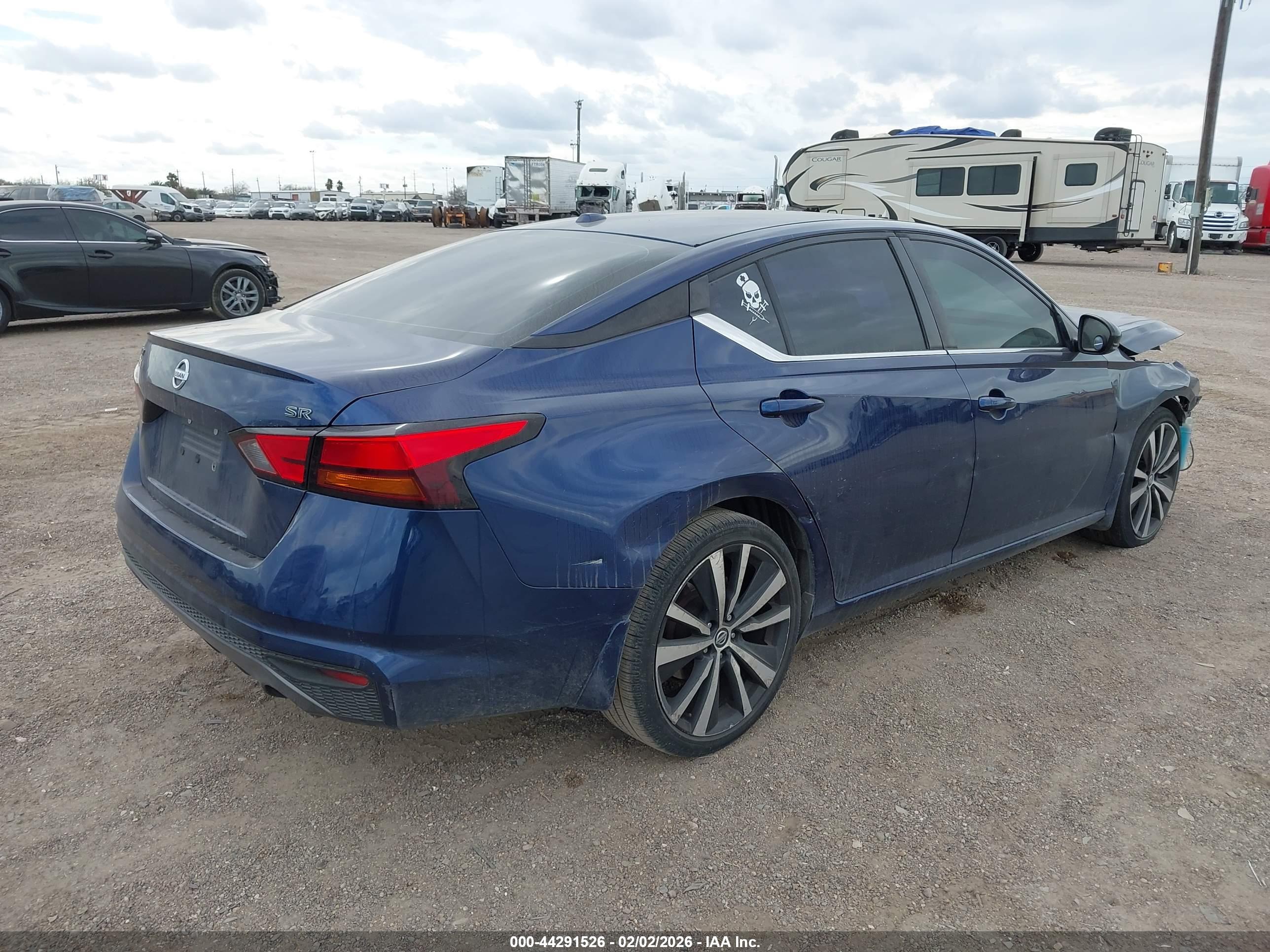 NISSAN ALTIMA image 4