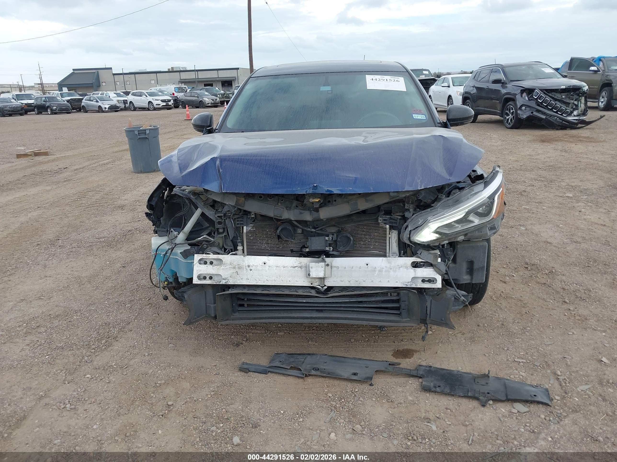 NISSAN ALTIMA image 6