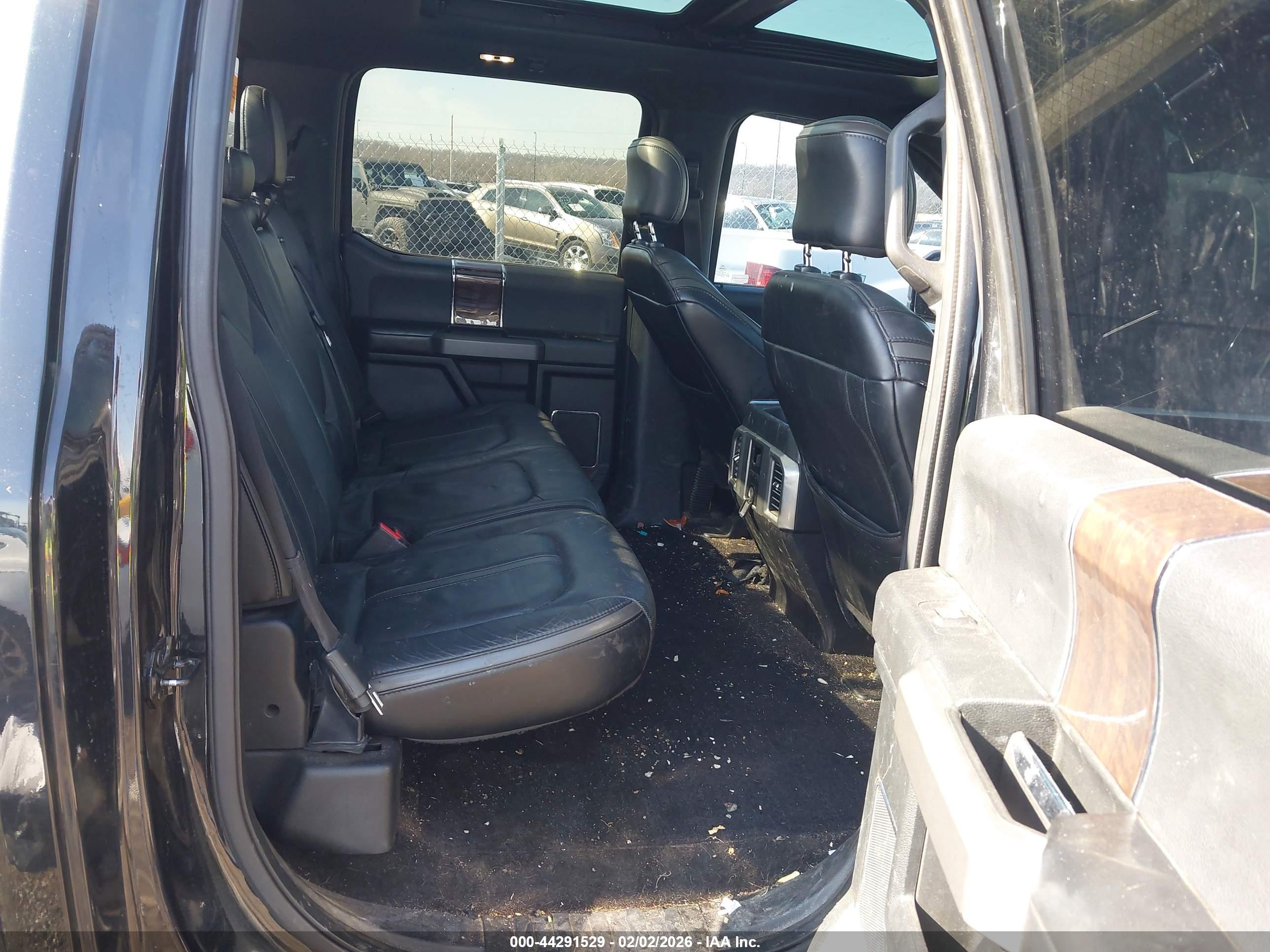 FORD F-150 image 8