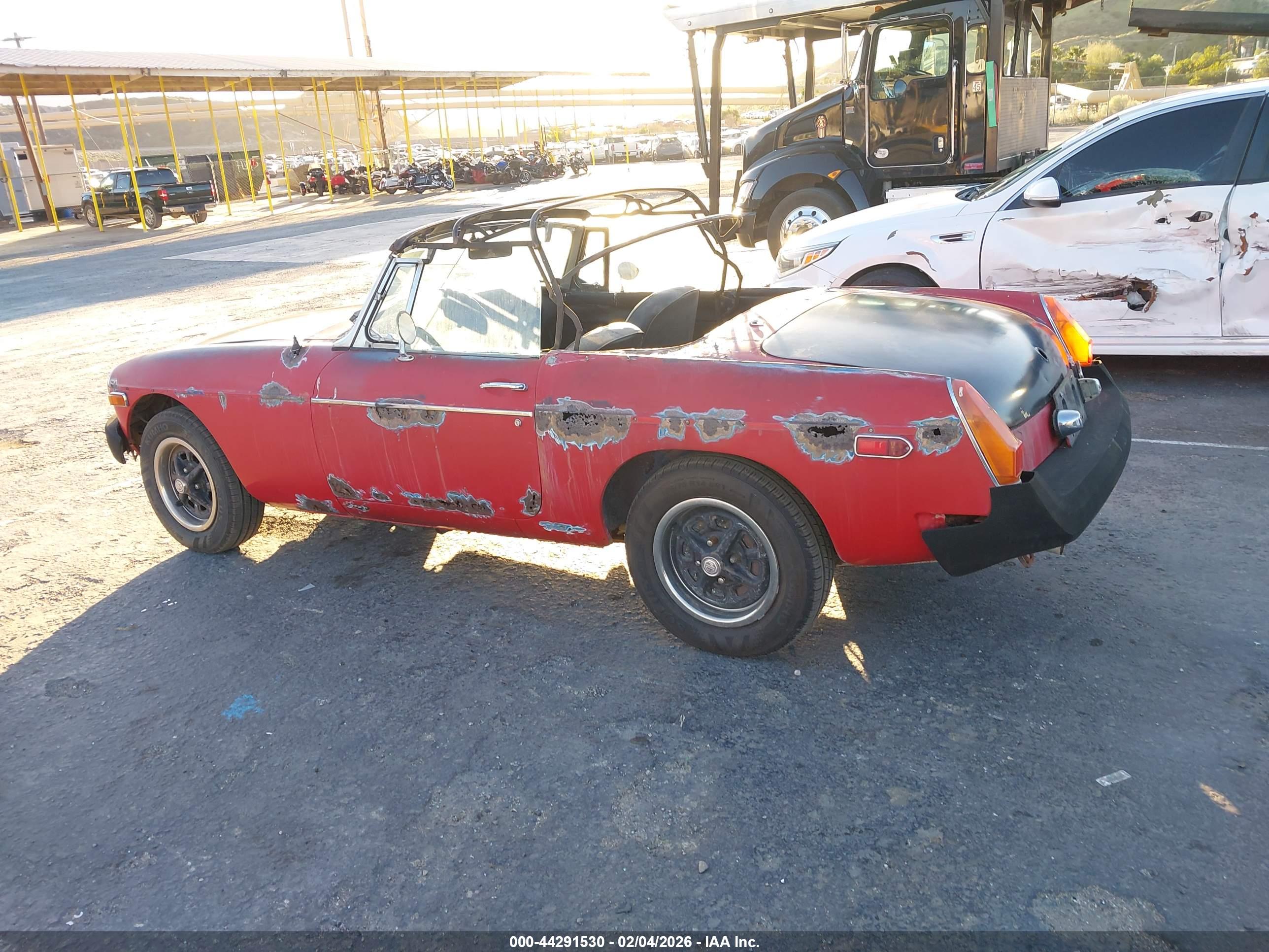 MG MGB image 3