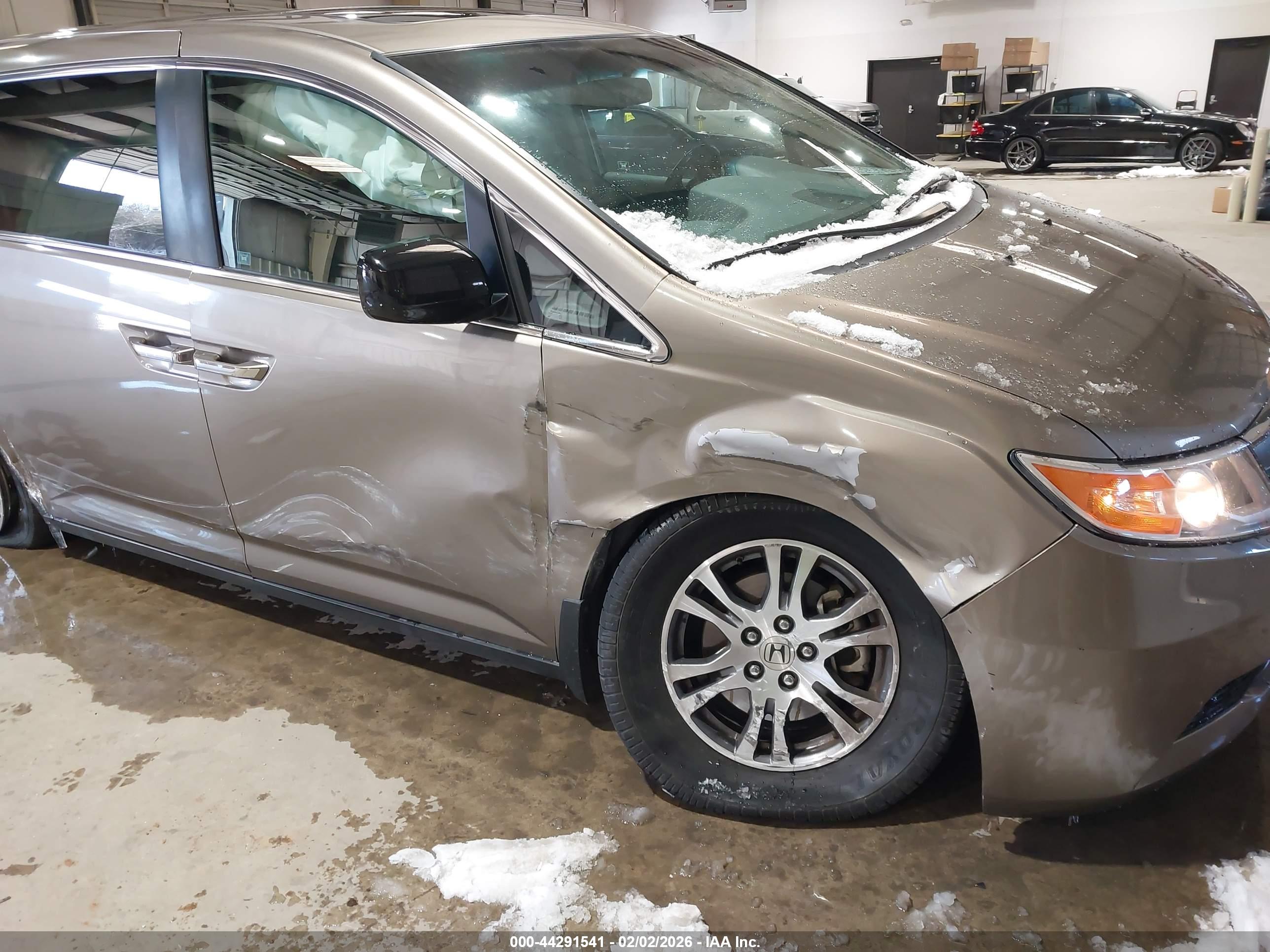 HONDA ODYSSEY image 6