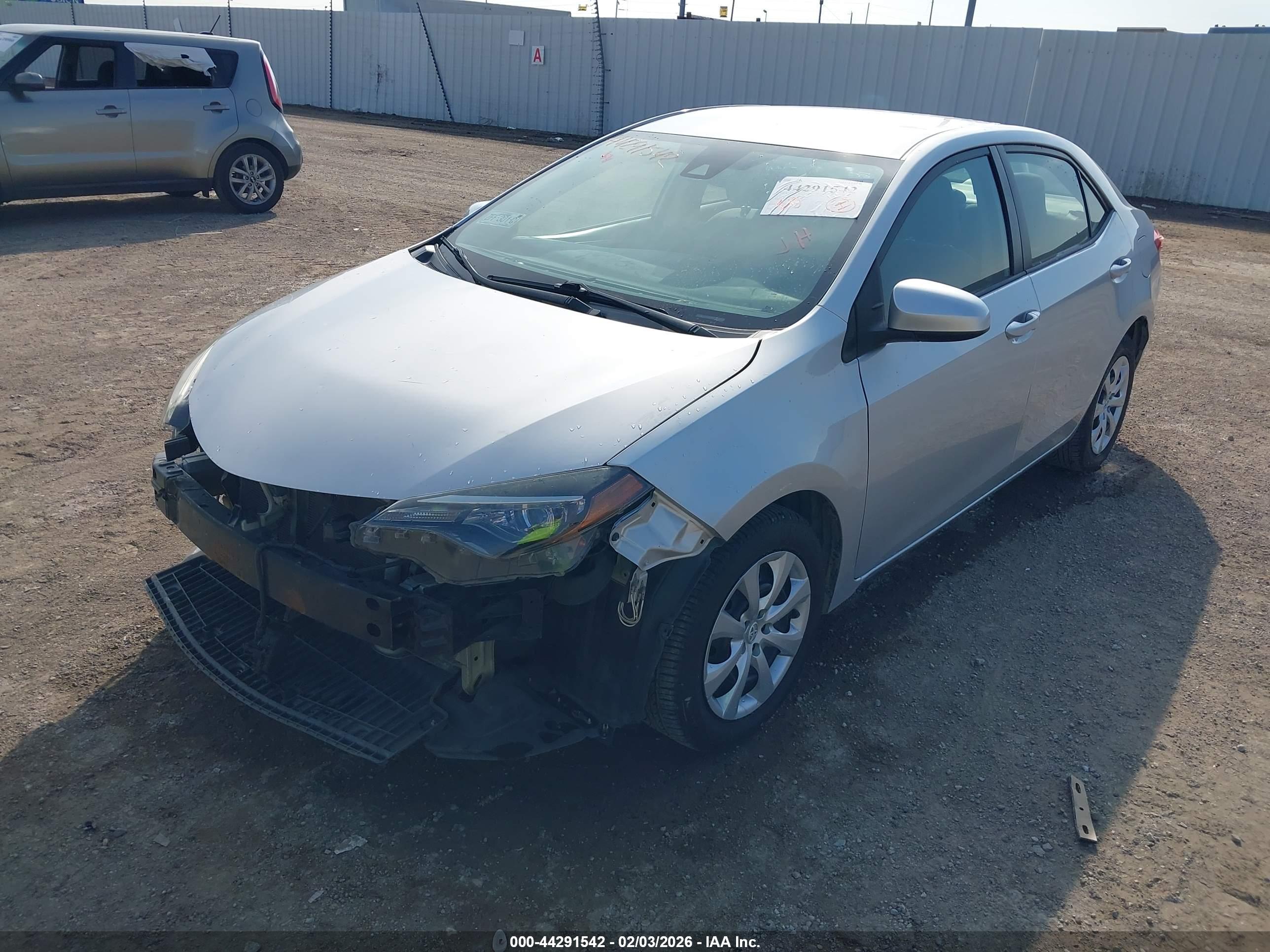 TOYOTA COROLLA image 2
