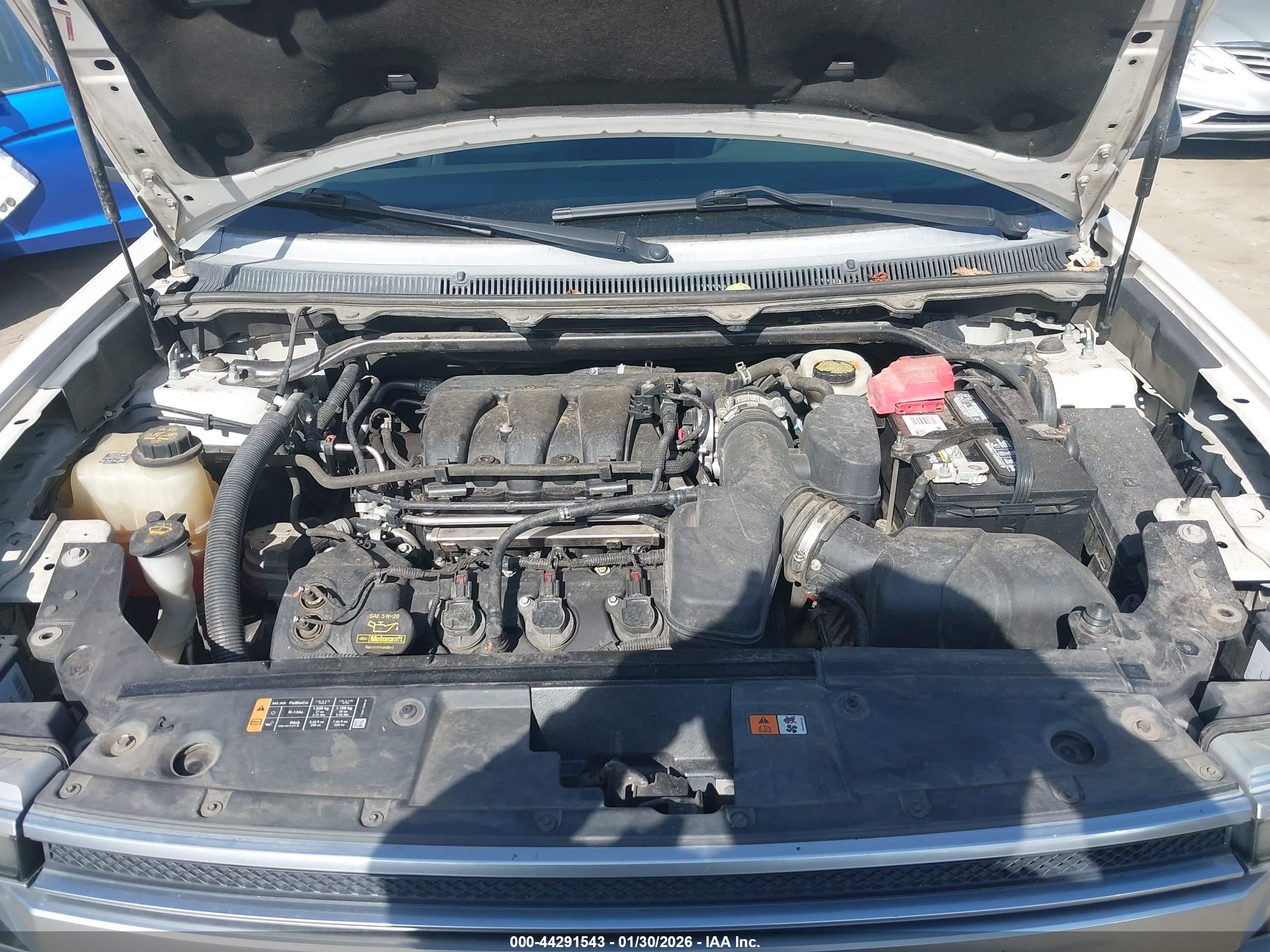 FORD FLEX image 10
