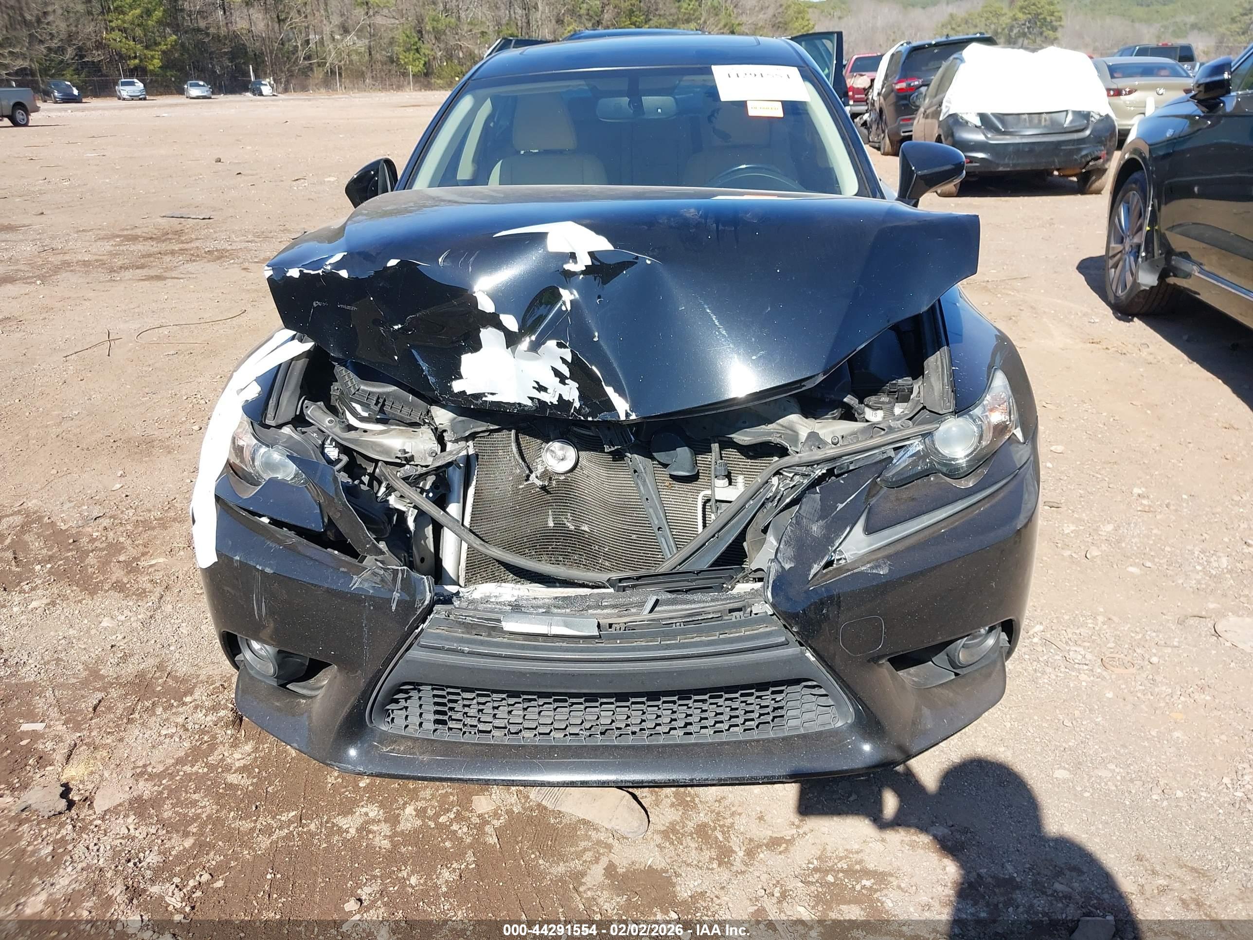 LEXUS IS image 6