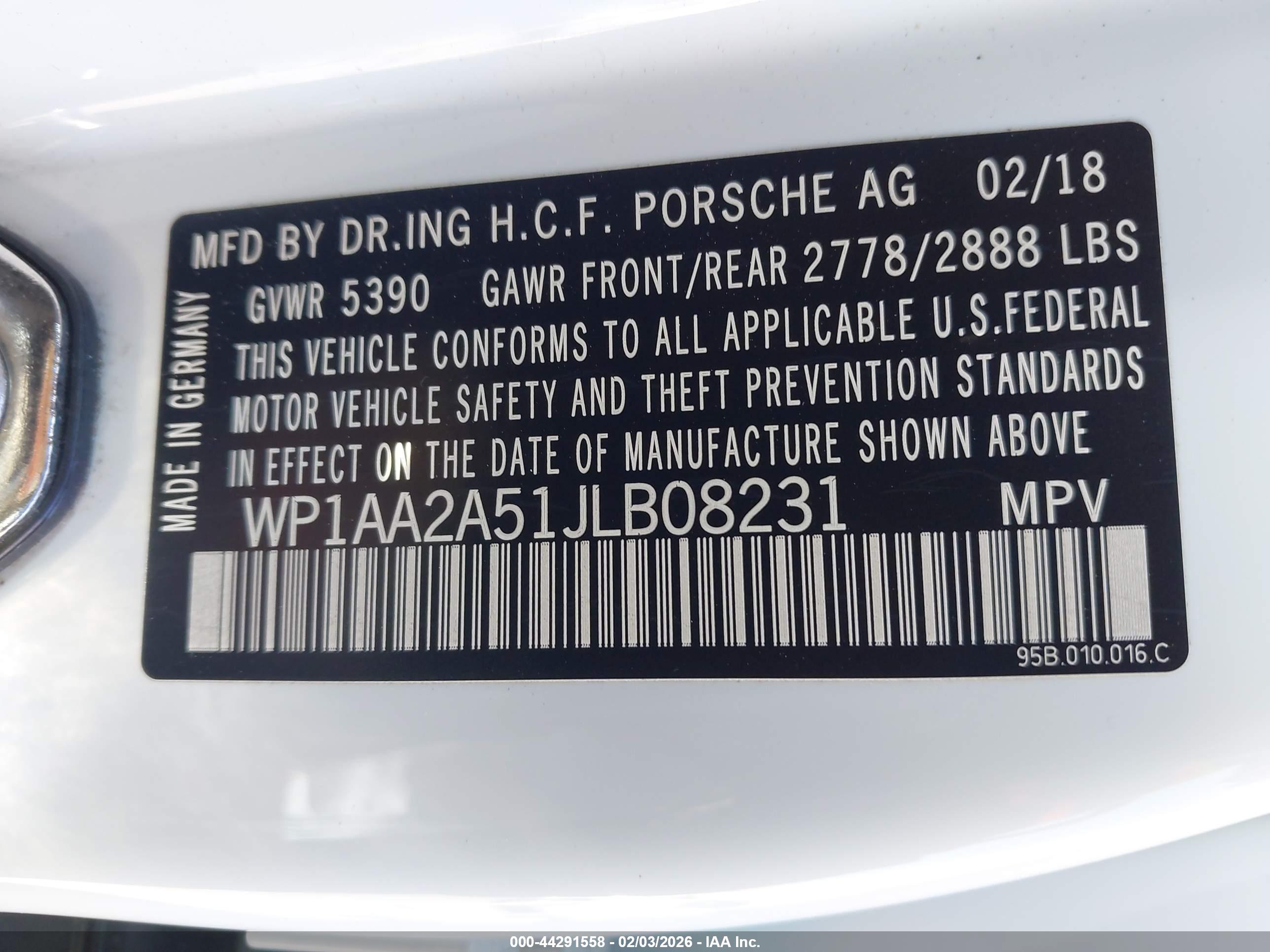 PORSCHE MACAN image 9