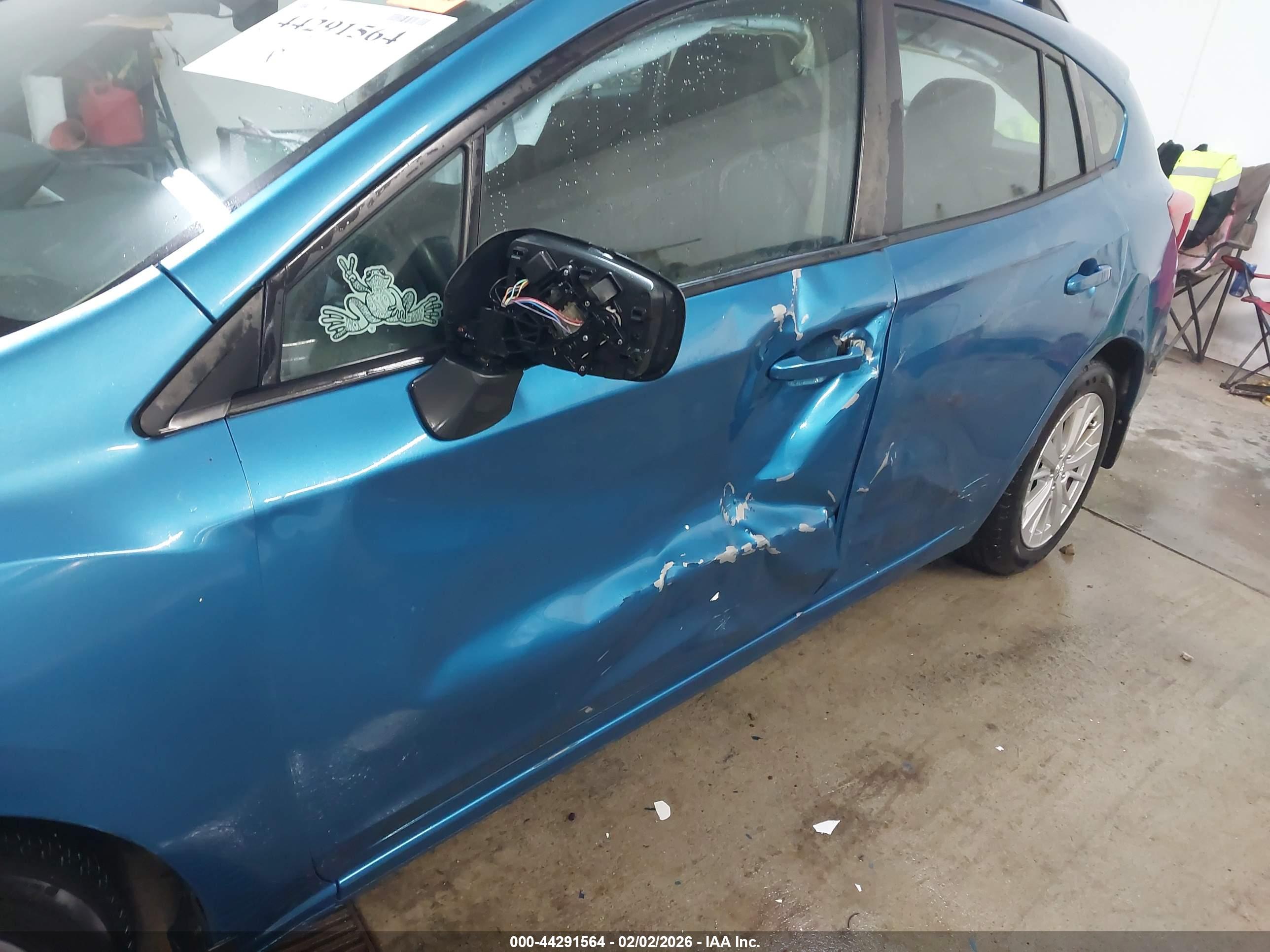 SUBARU IMPREZA image 6