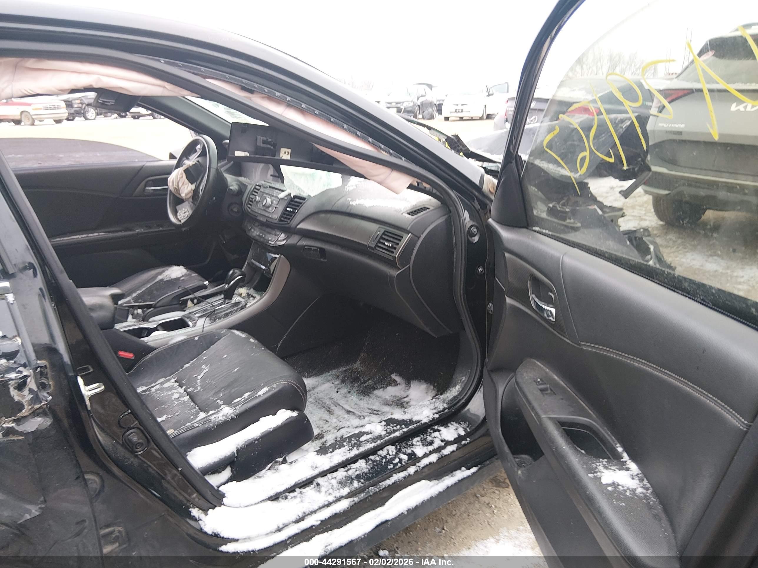 HONDA ACCORD image 5