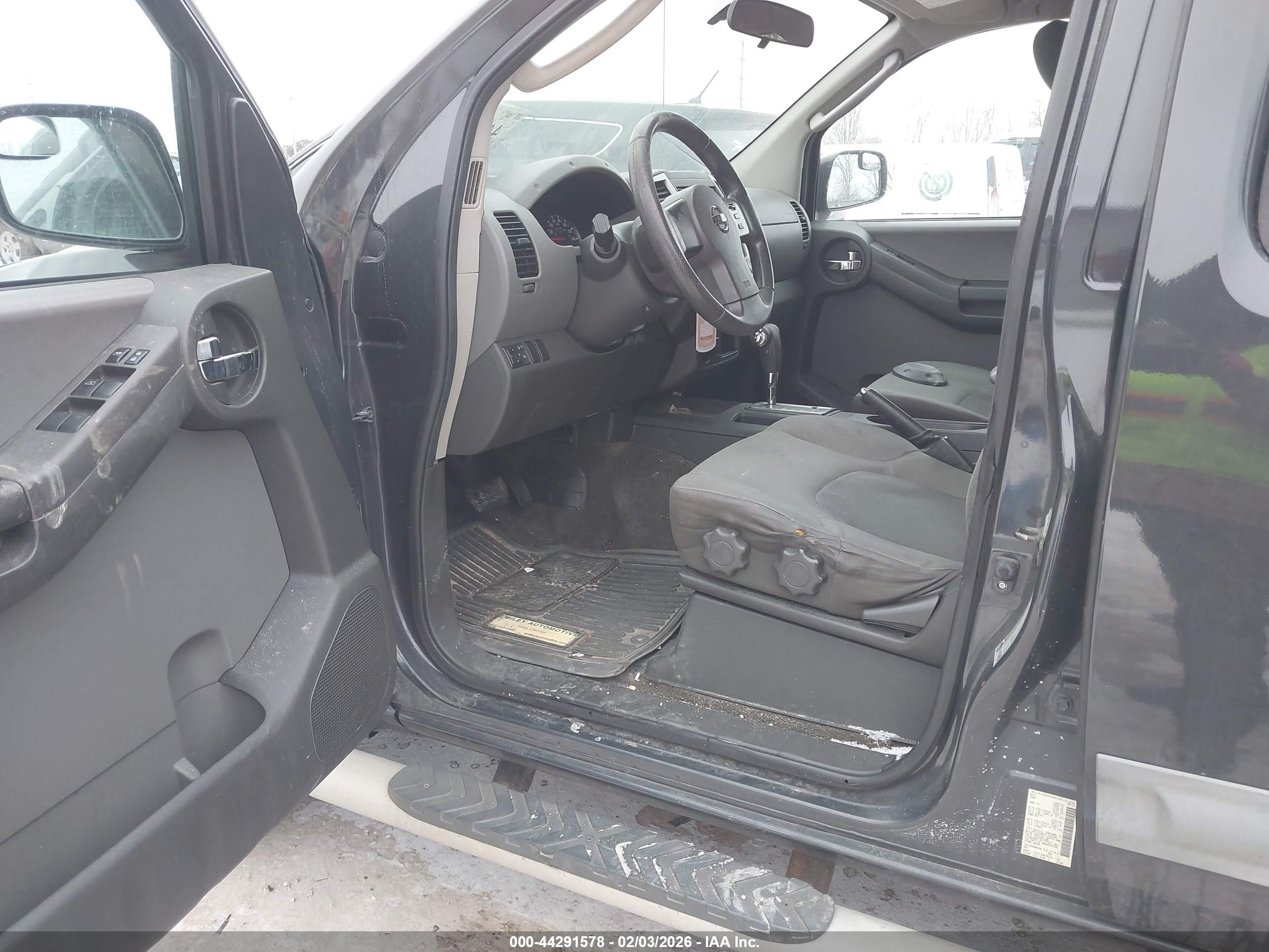 NISSAN XTERRA image 5