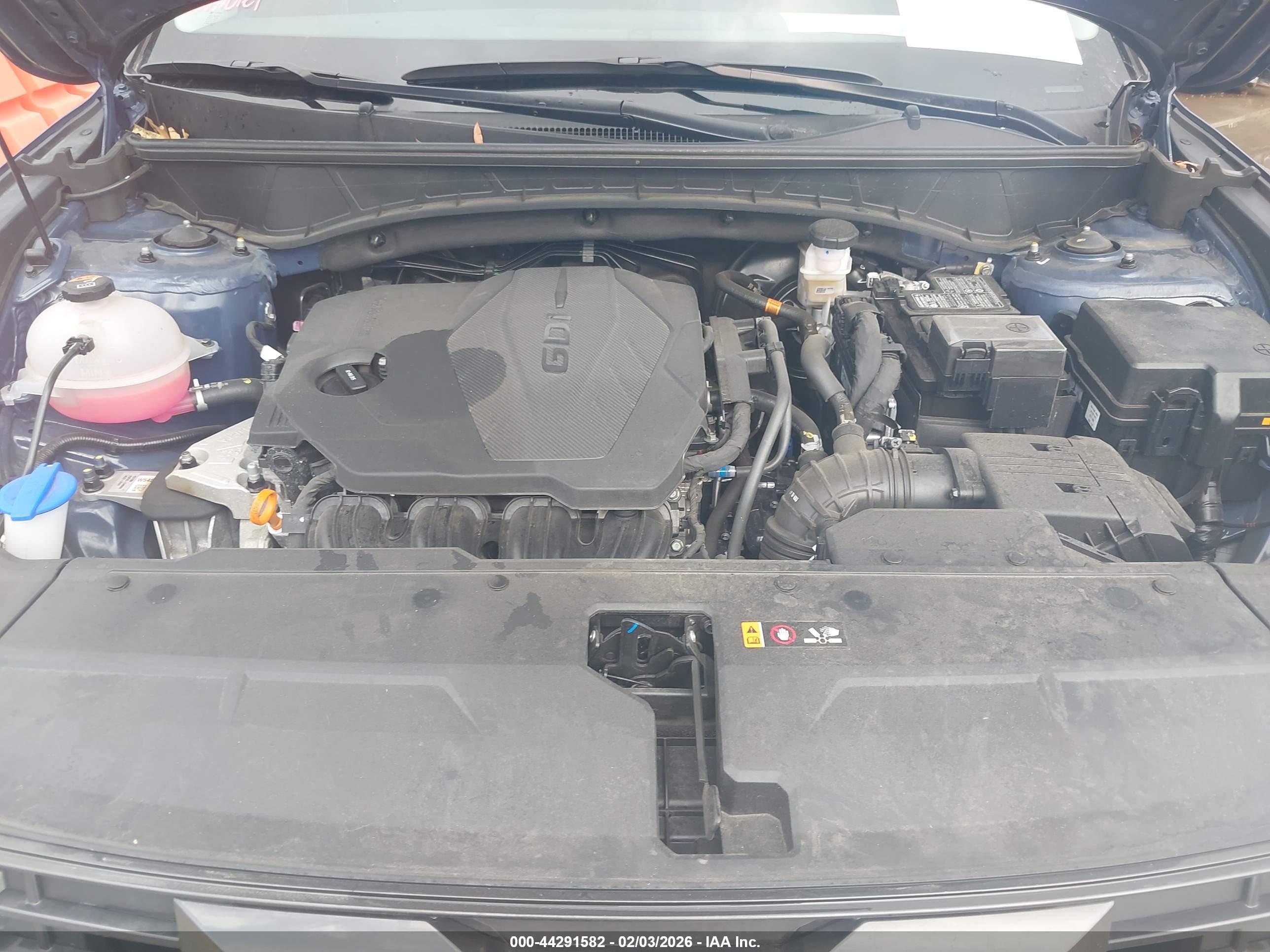 HYUNDAI TUCSON image 10