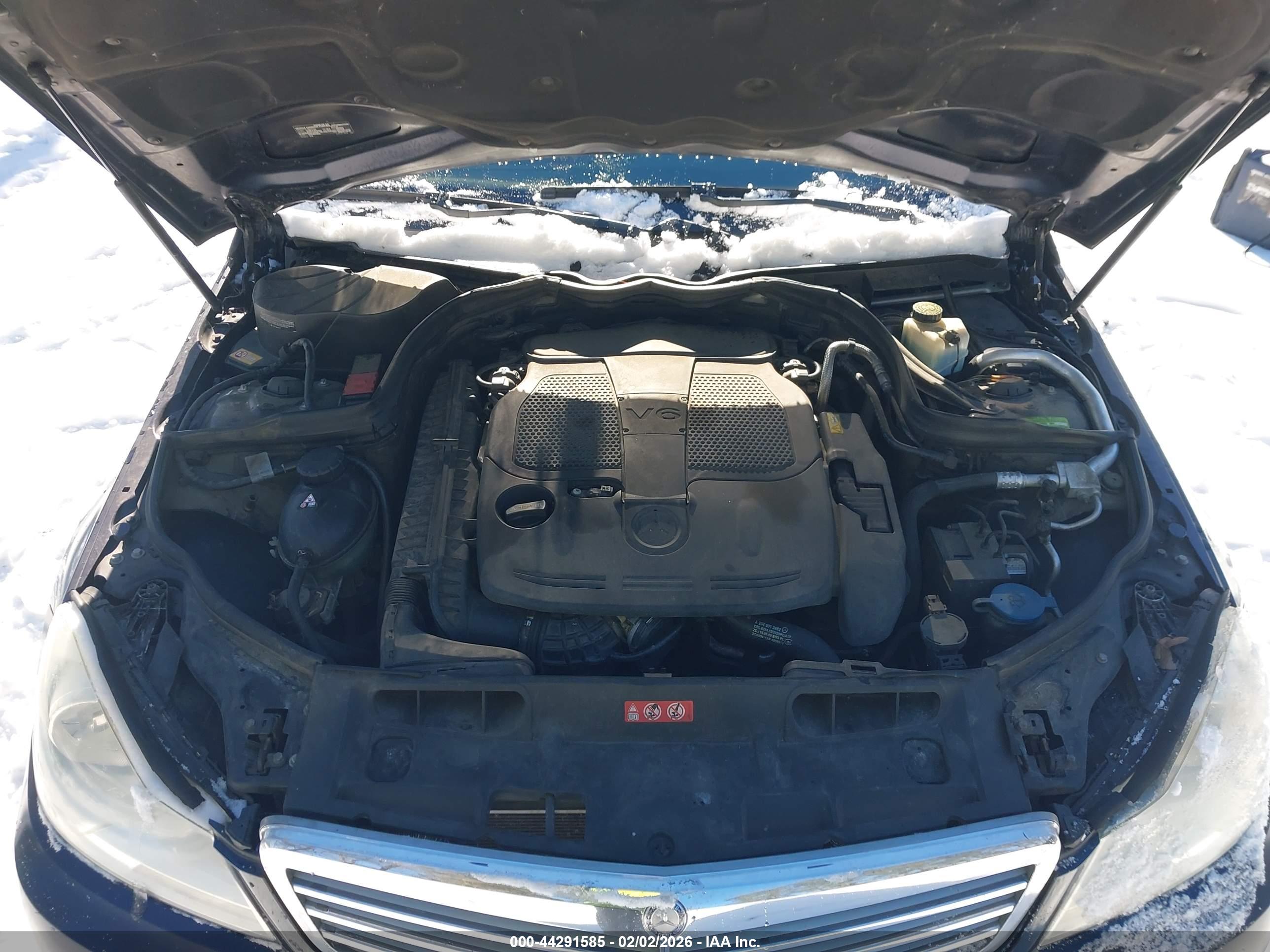 MERCEDES-BENZ C image 10