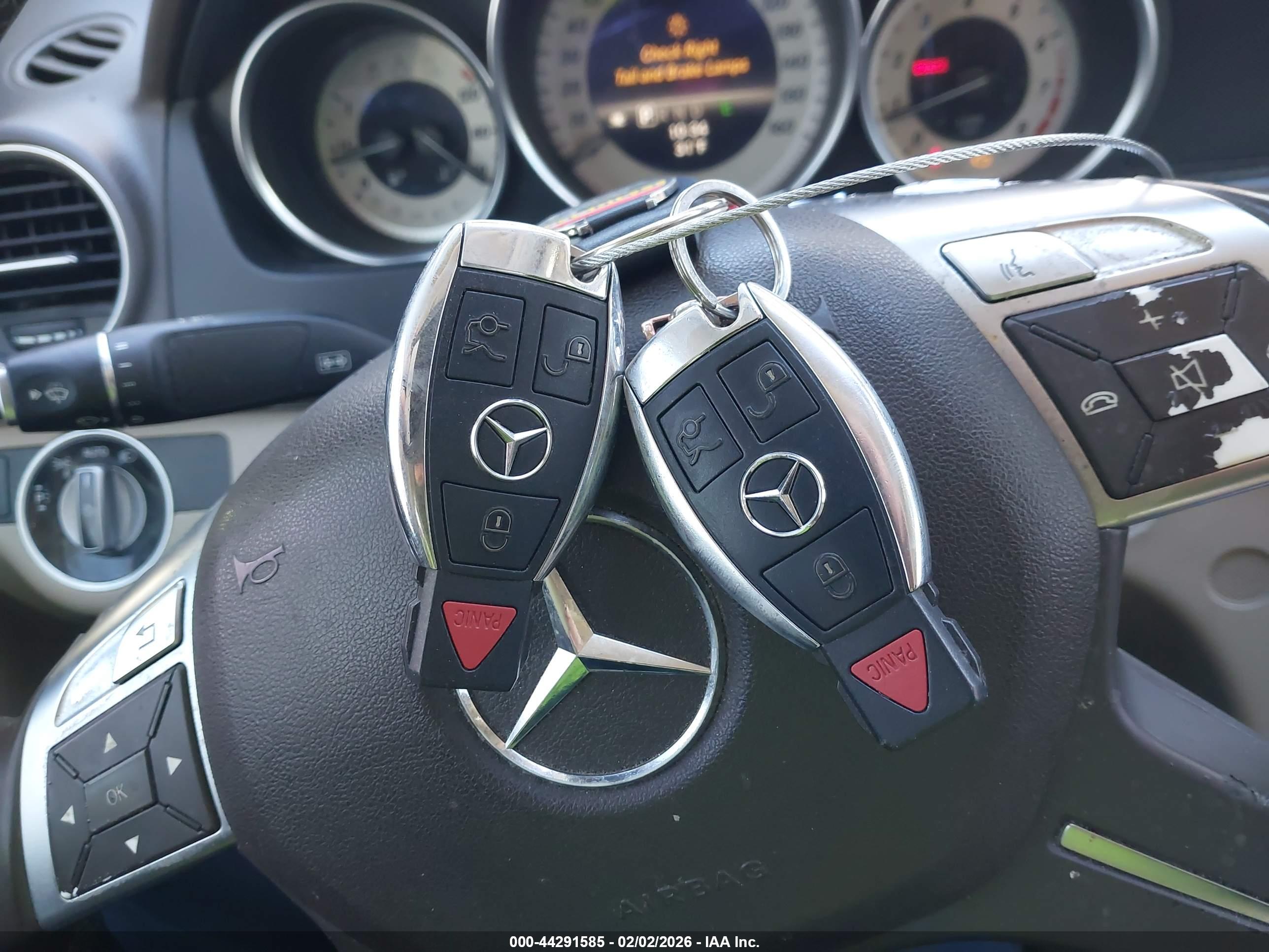 MERCEDES-BENZ C image 11